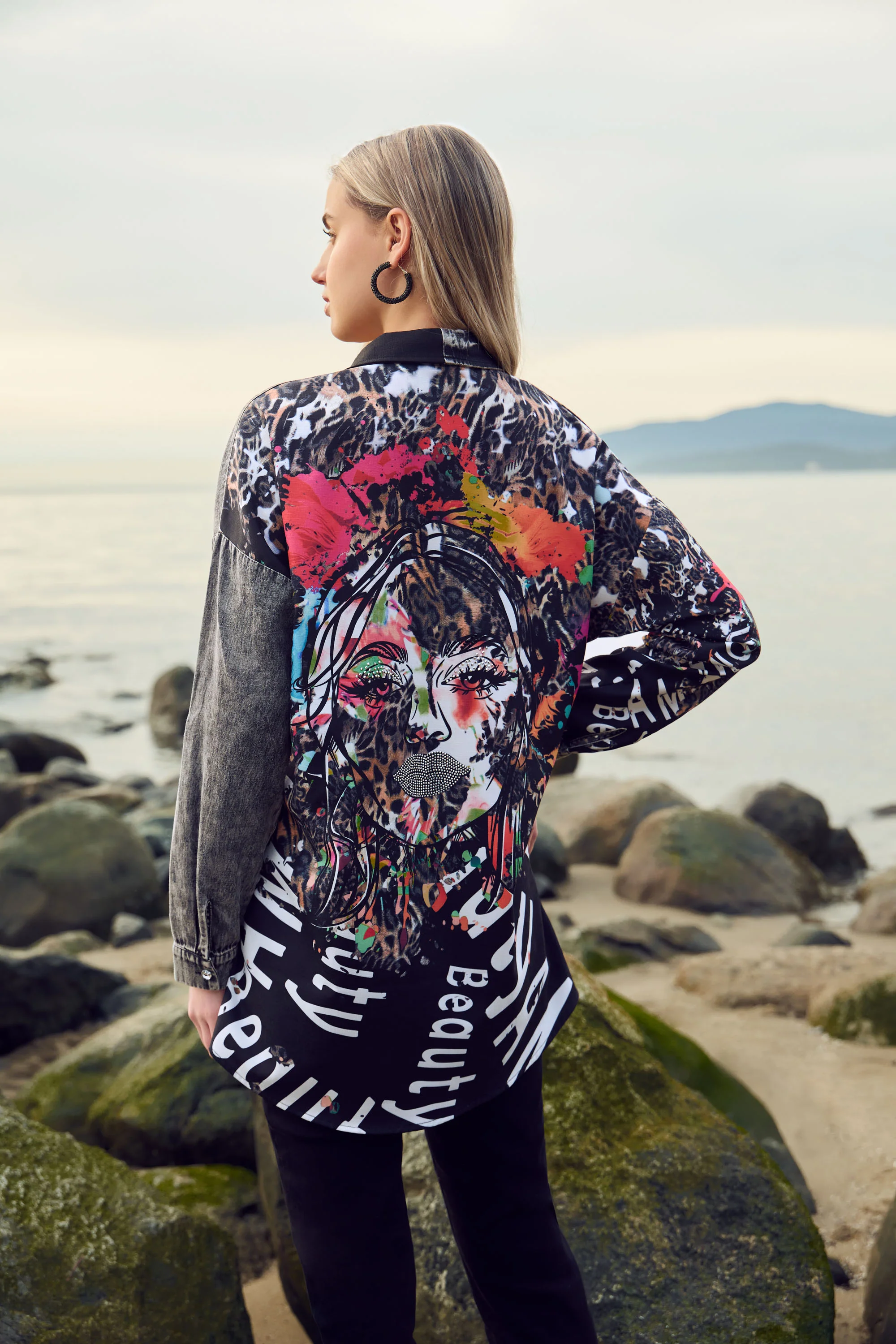 Frank Lyman Animal & Casual Print Long Sleeve Shirt Style 253749 - Image 2