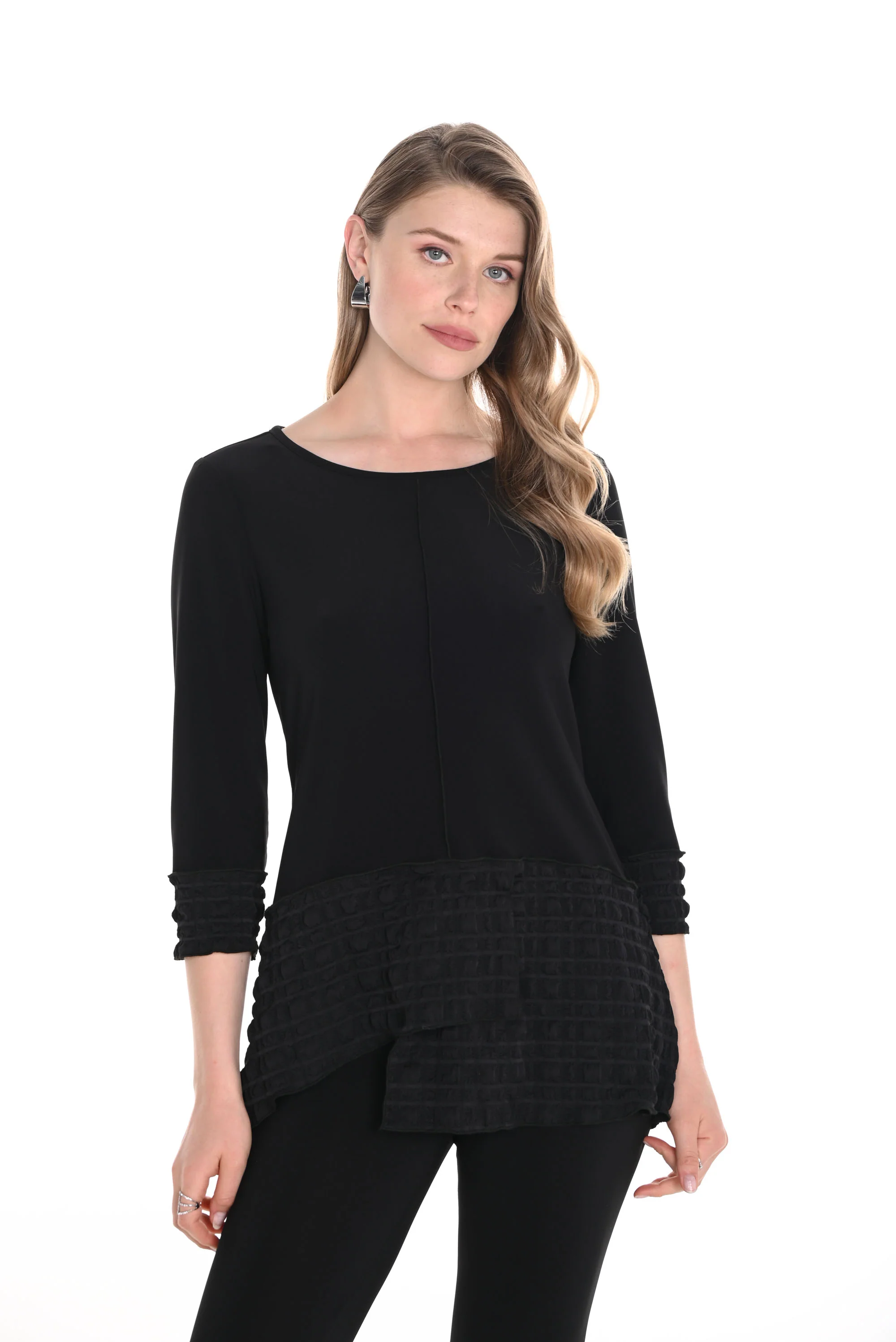Frank Lyman Black Casual Ruffled Boat Neck Pullover Style 256835U