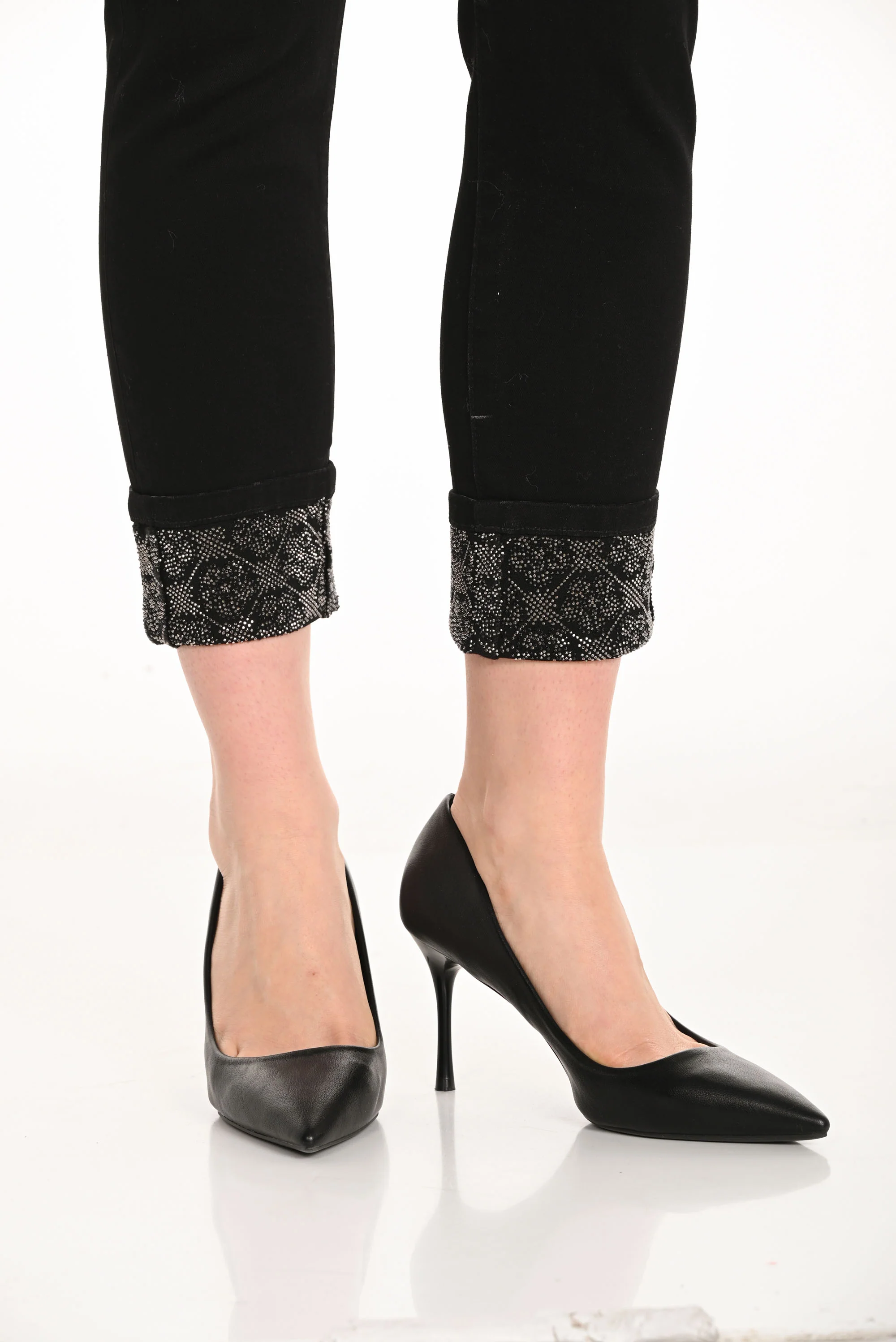 Frank Lyman Black Denim Embellished Ankle-length Jeans Style 253832 - Image 4