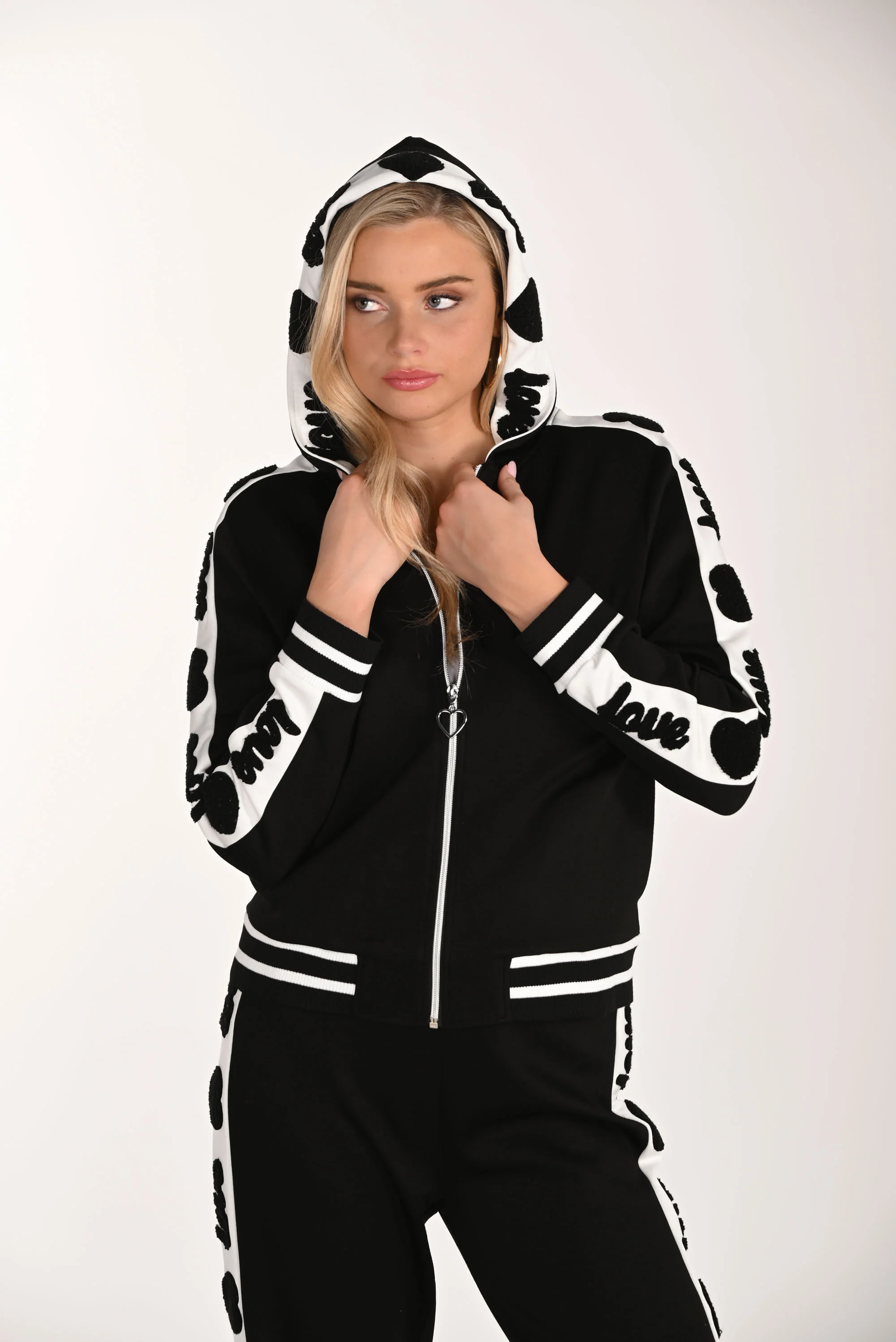 Frank Lyman Black/Off-White Sports Jacket with Hoodie Style 266533 - Image 2