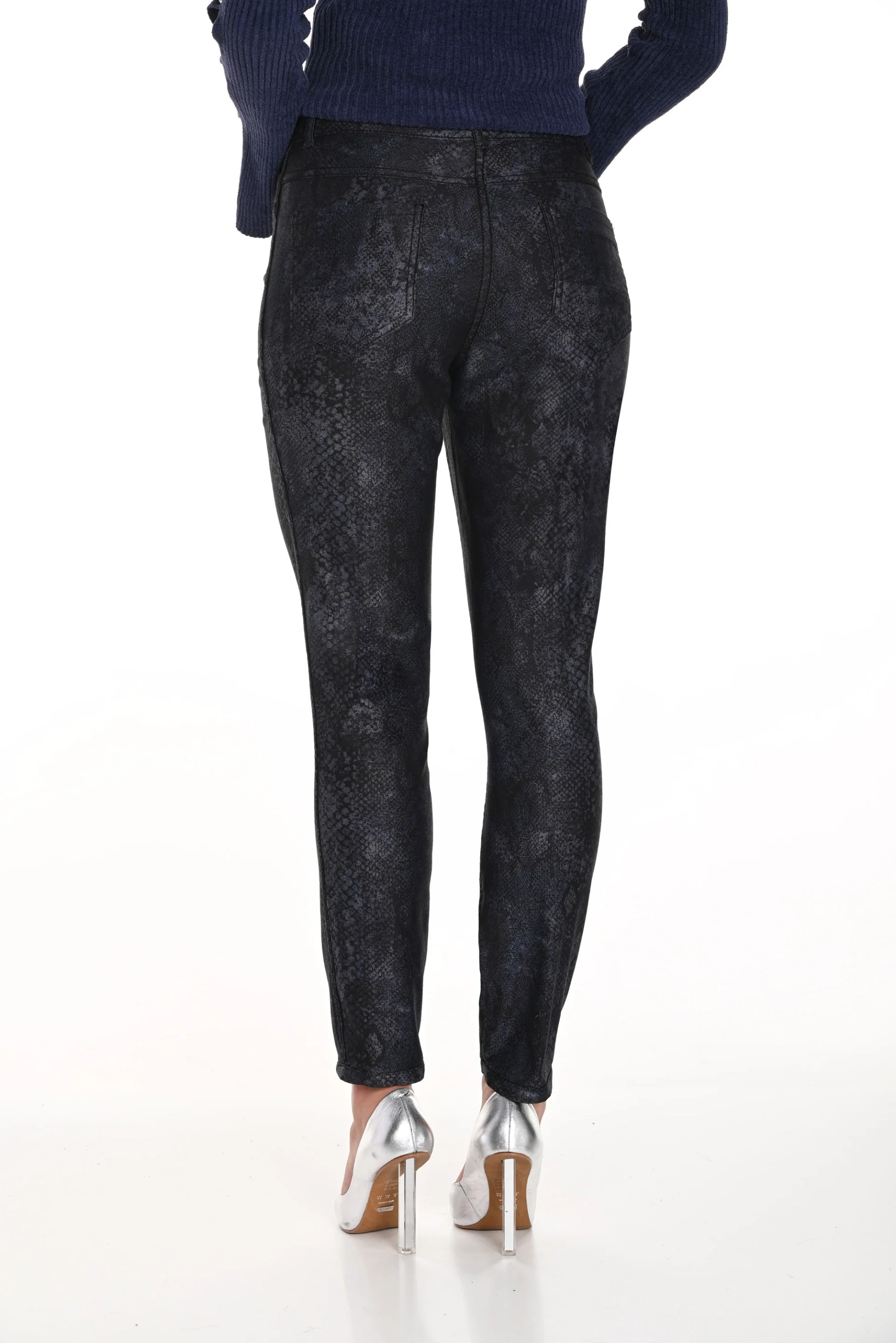 Frank Lyman Blue/Black Snake Print Reversible Denim Pants Style 244629U - Image 3