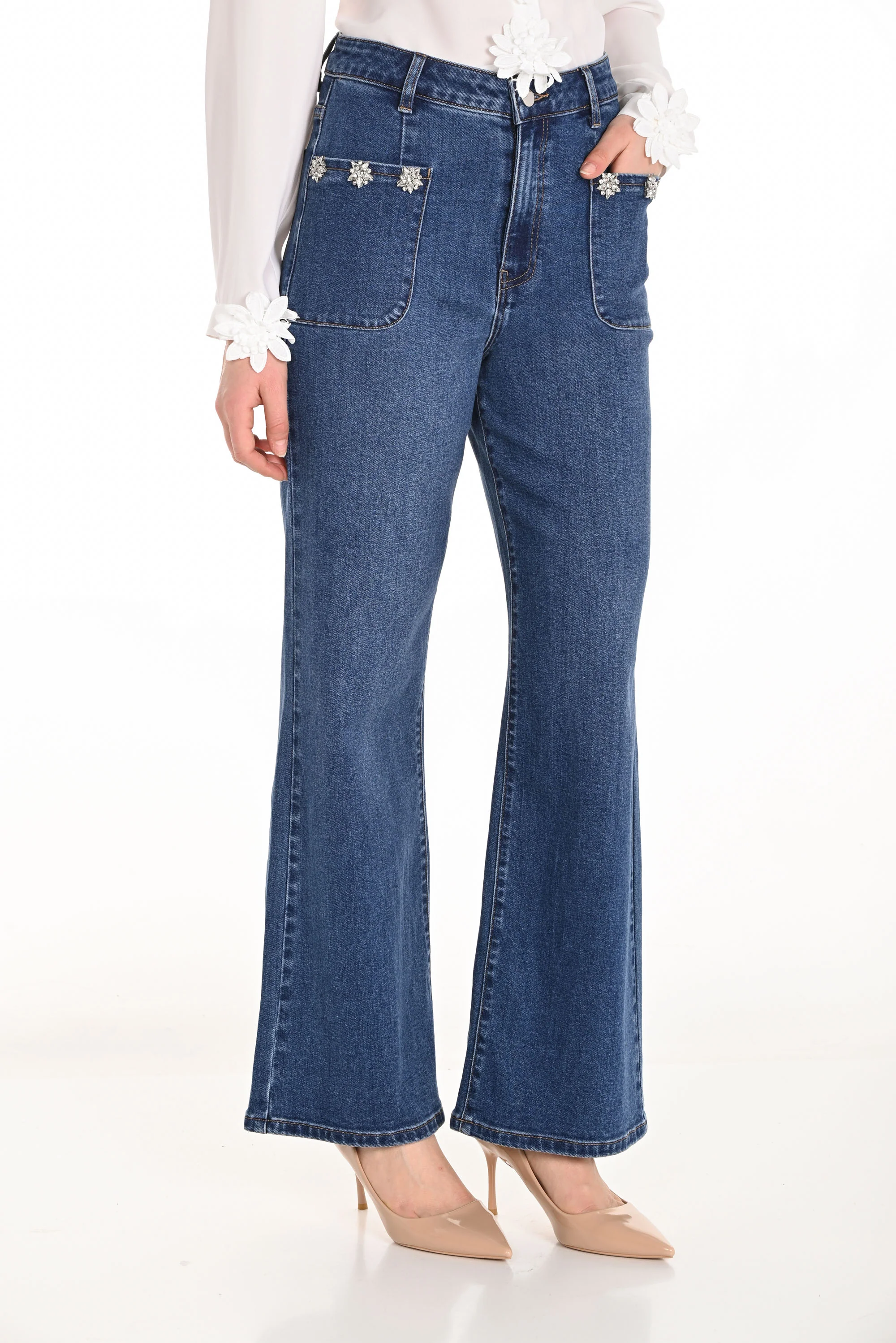 Frank Lyman Blue Denim Fit & Flare Jeans Style 253866