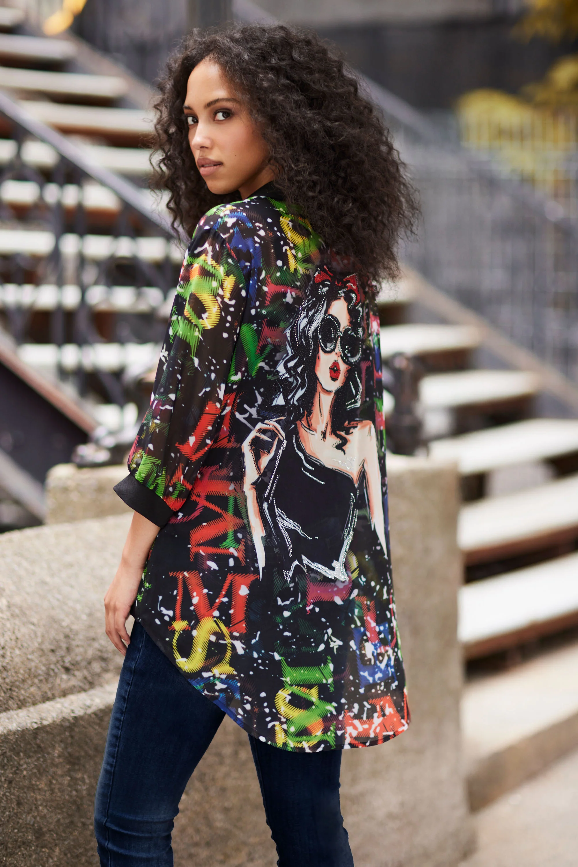 Frank Lyman High-Low Abstract Print Top Style 254932 - Image 2