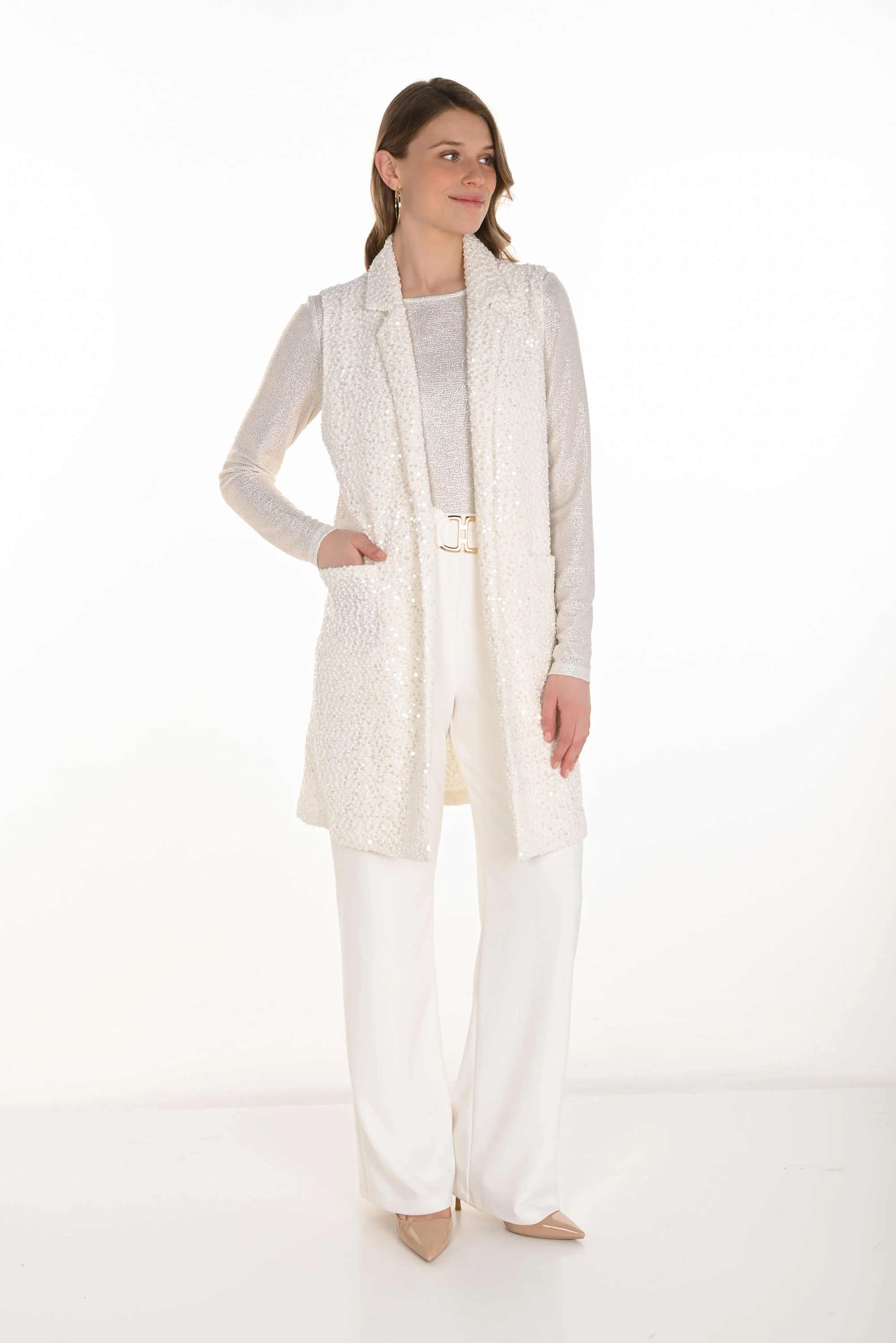 Frank Lyman High-Waist Trousers with Gold Buckle Style 254037 - Image 5