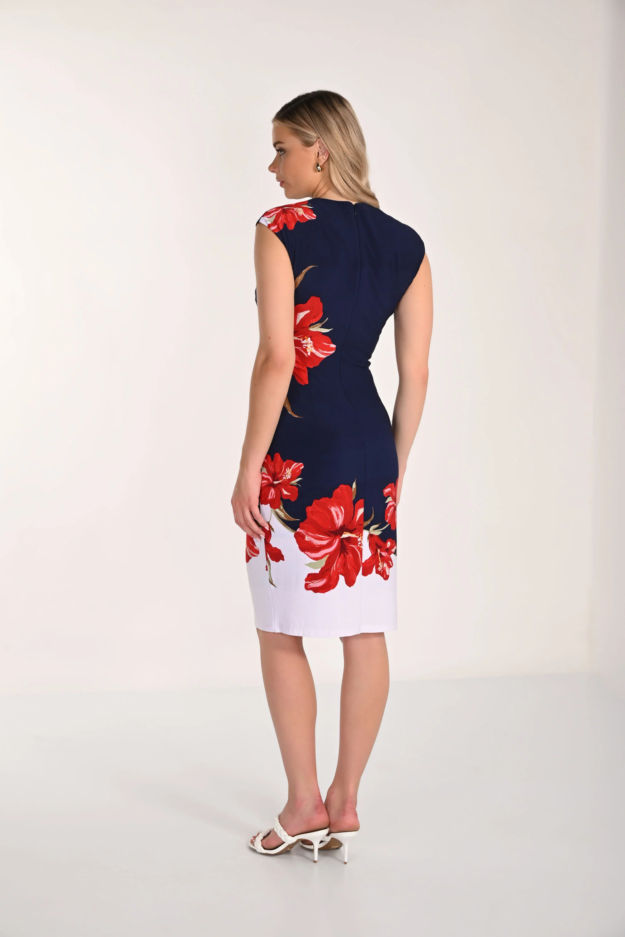 Frank Lyman Knee-length Floral Bodycon Dress Style 266322 - Image 3