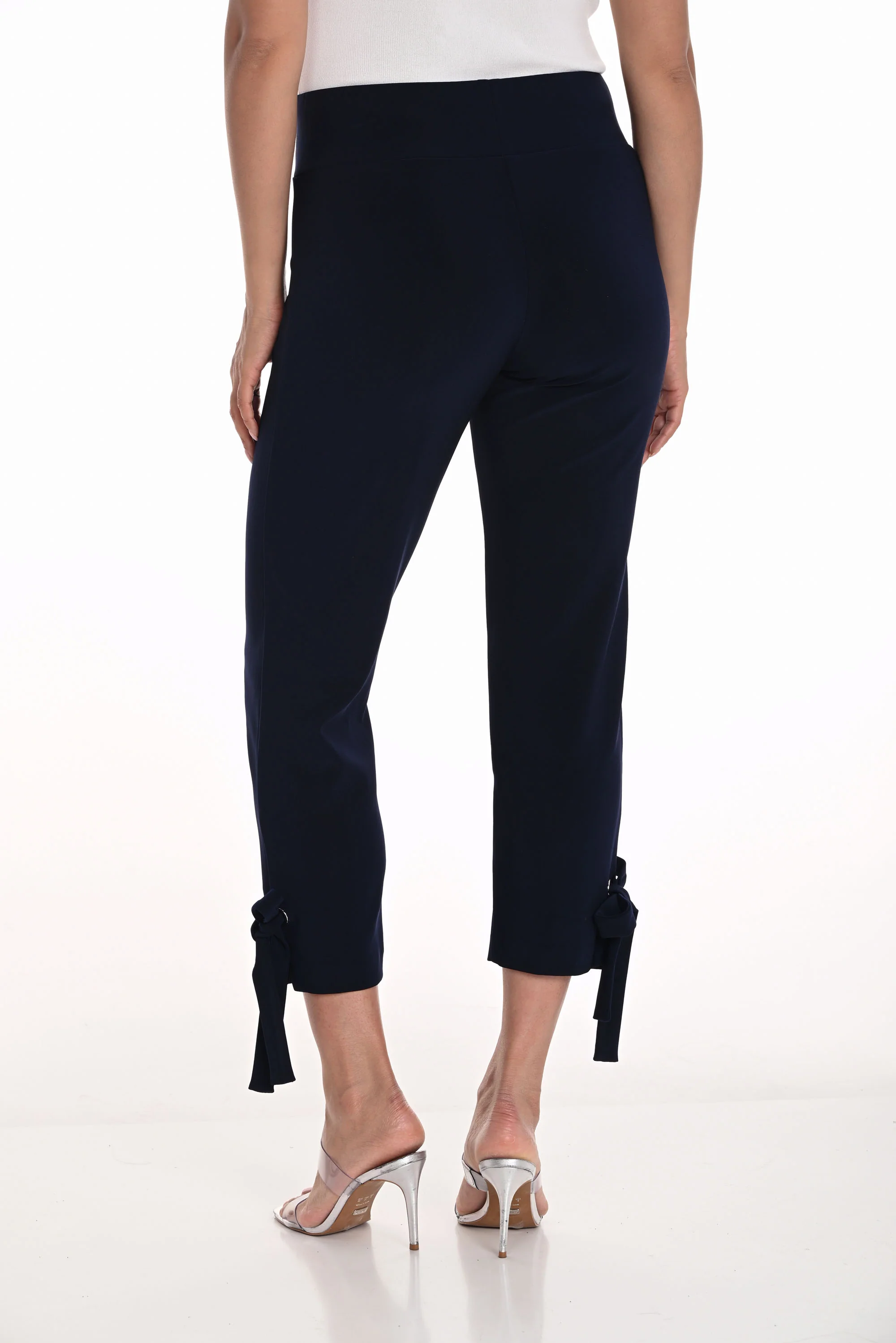 Frank Lyman Midnight Blue Cropped Pants Style 251021 - Image 2