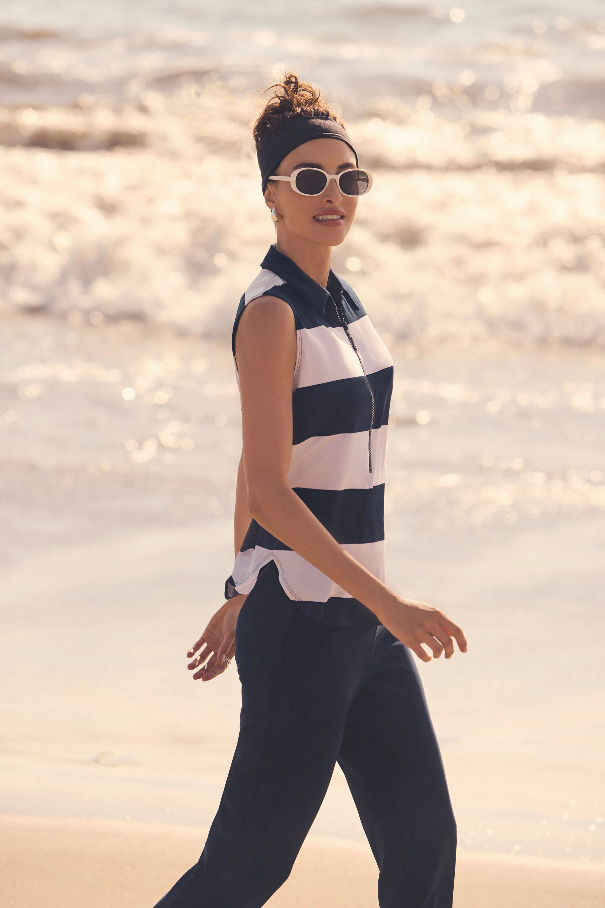 Frank Lyman Navy/White Striped Sleeveless Top Style 251189 - Image 2
