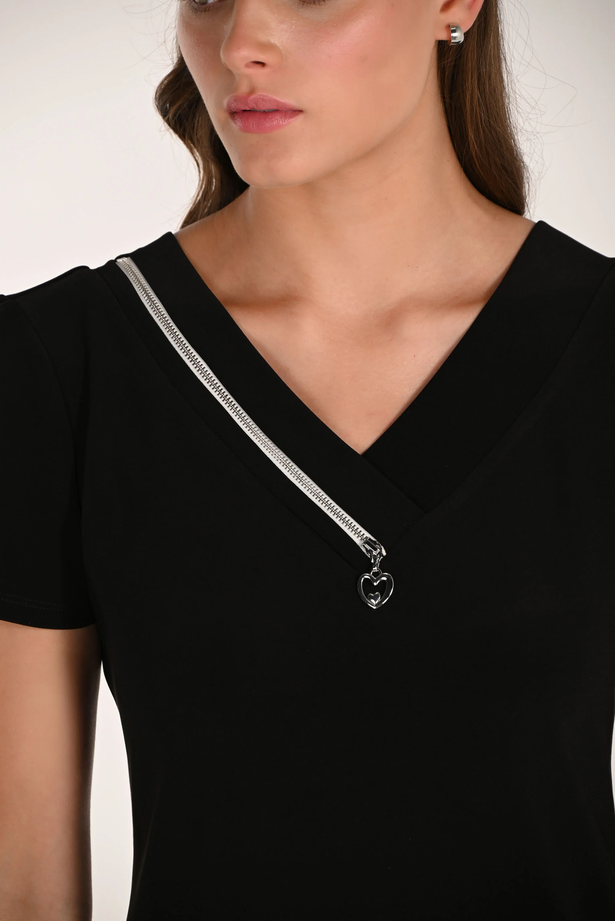 Frank Lyman Short Sleeve Knee-Length Shift Dress Style 261014 - Image 5