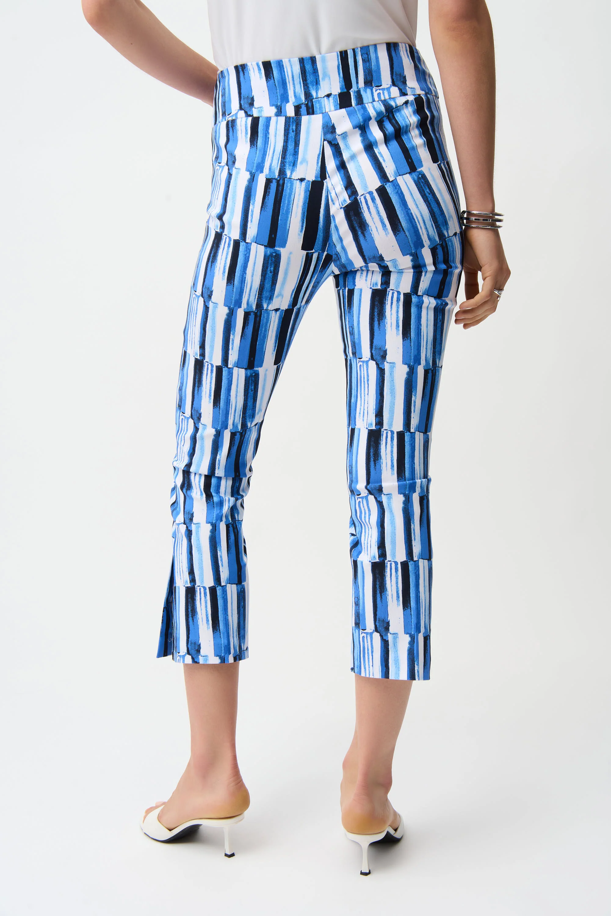 Joseph Ribkoff Abstract Print Crop Pull-On Pants Style 261223 - Image 3