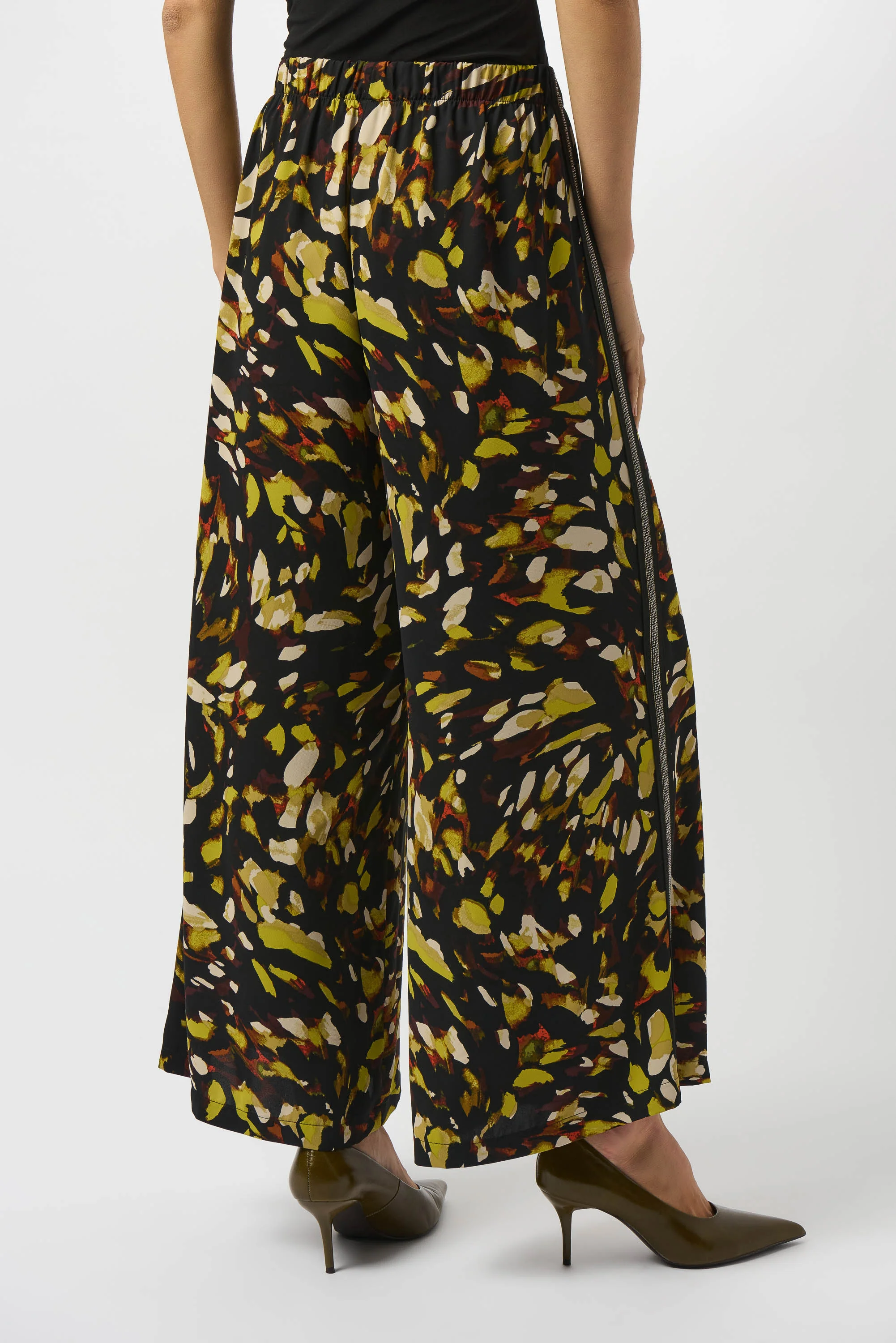 Joseph Ribkoff Animal Print Wide-Leg Pants Style 253247 - Image 3