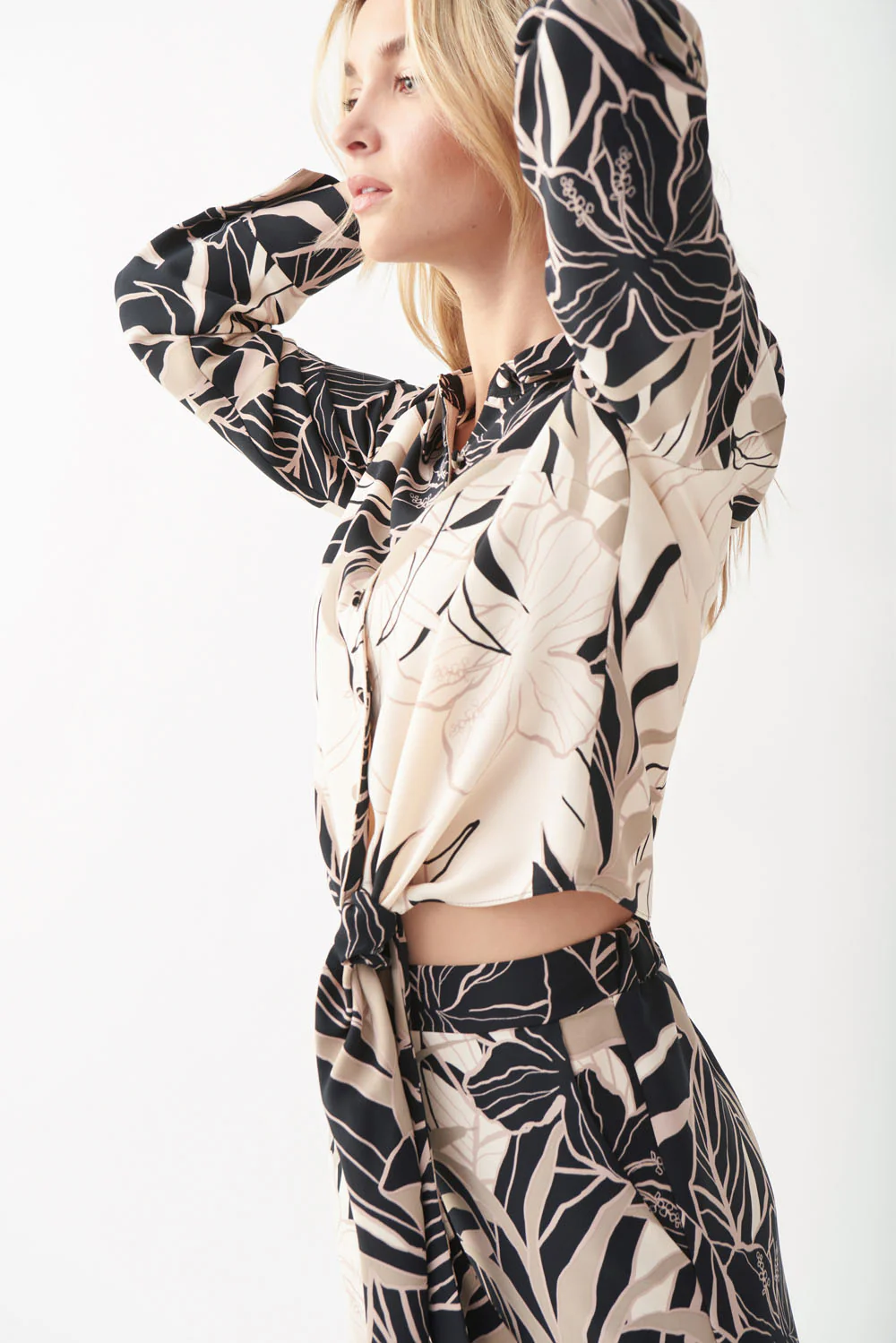 Joseph Ribkoff Beige/Black Blouse Style 221223 - Image 2