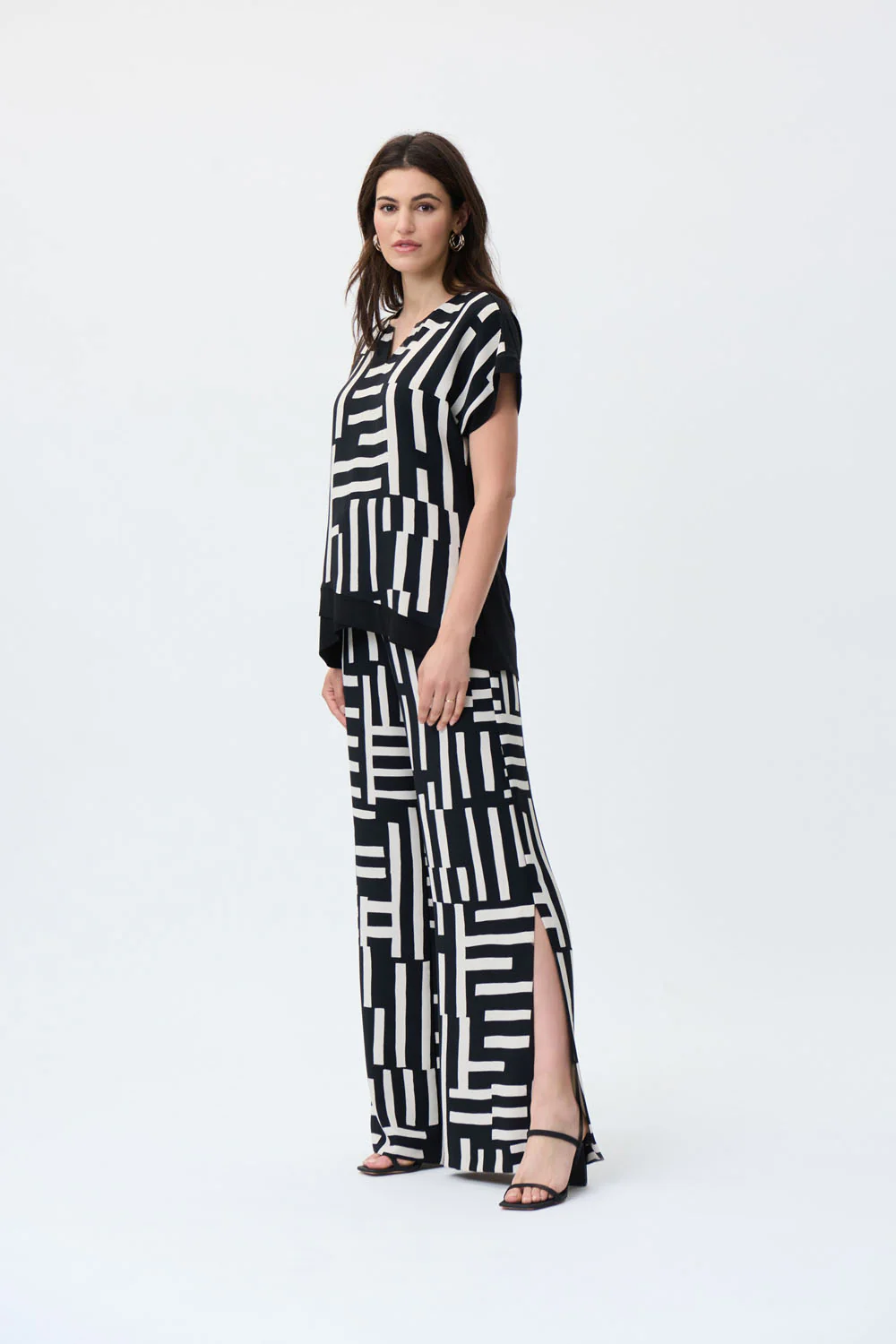 Joseph Ribkoff Black/Beige Wide Leg High-waisted Pants Style 231065 - Image 4