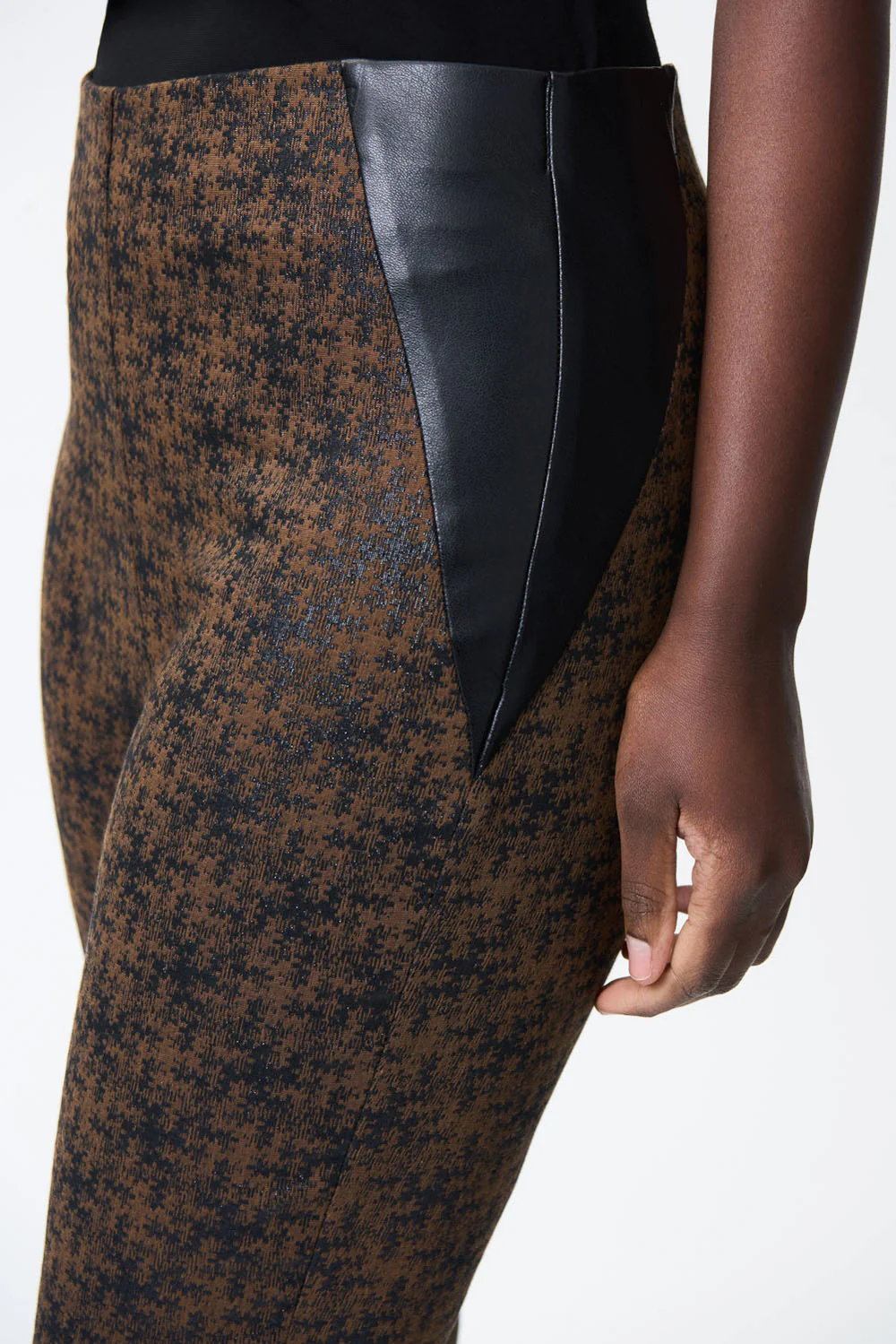 Joseph Ribkoff Black/Brown Pants Style 224058 - Image 4
