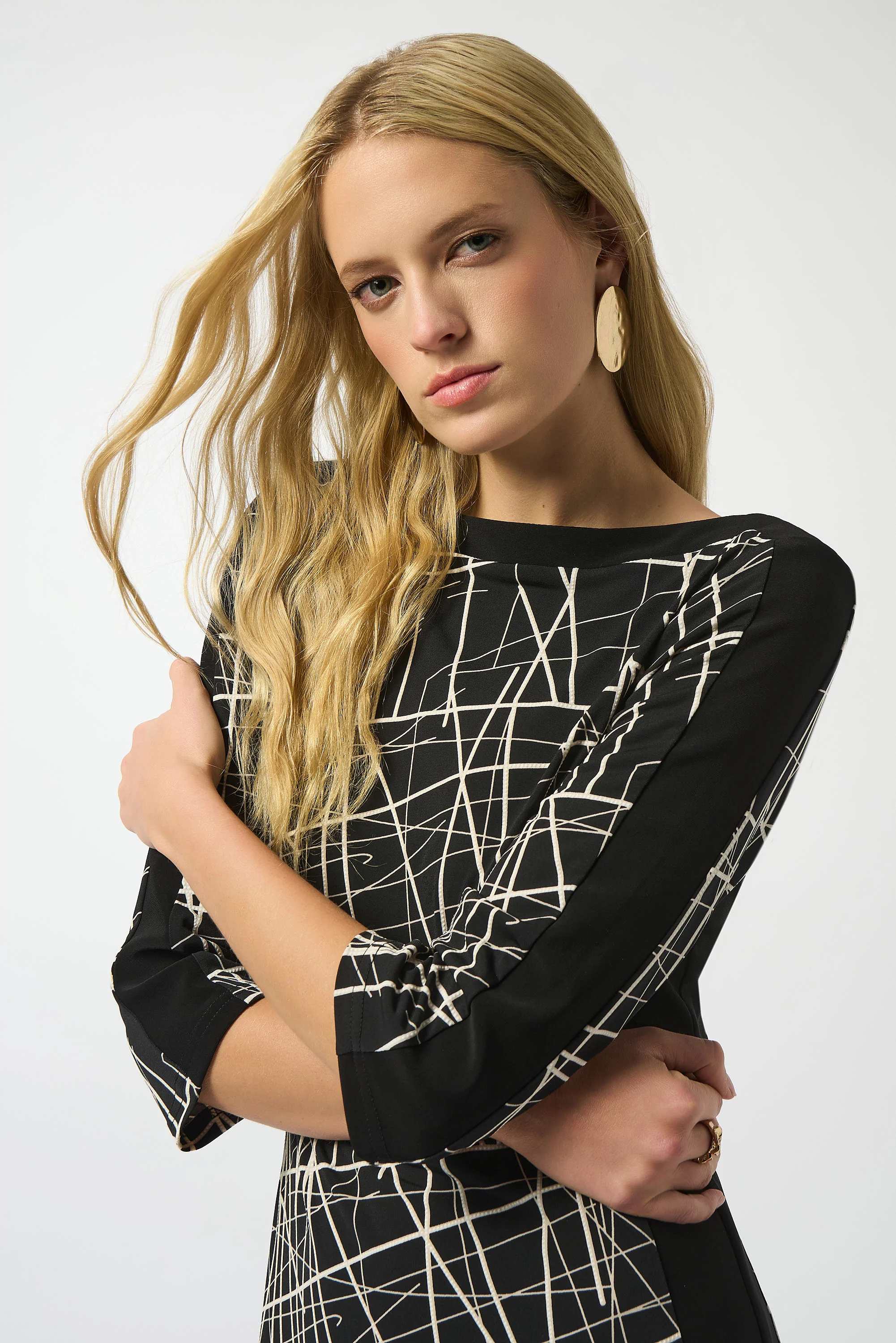 Joseph Ribkoff Black/Moonstone Abstract Print Sheath Dress Style 253093 - Image 2