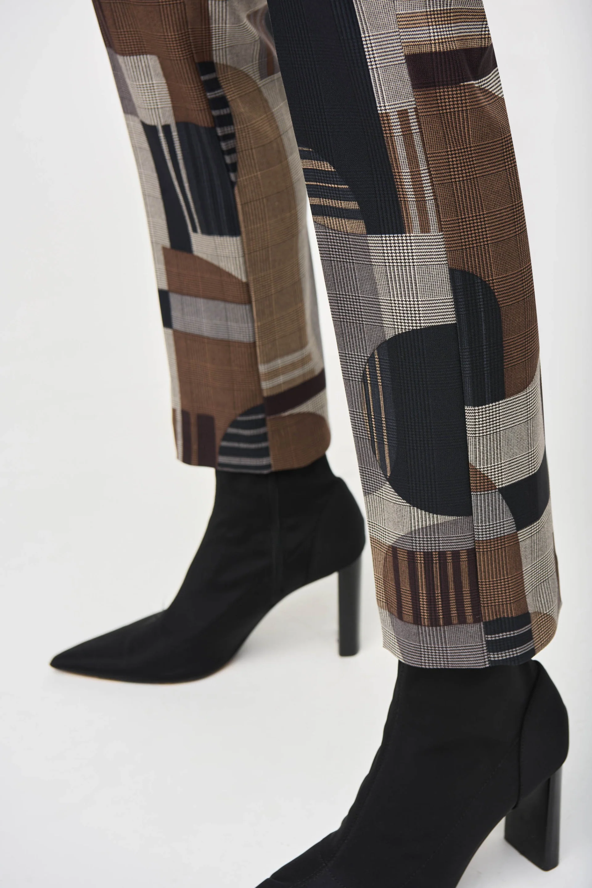 Joseph Ribkoff Black/Multi Abstract Print Straight Pull-On Pants Style 243299 - Image 3