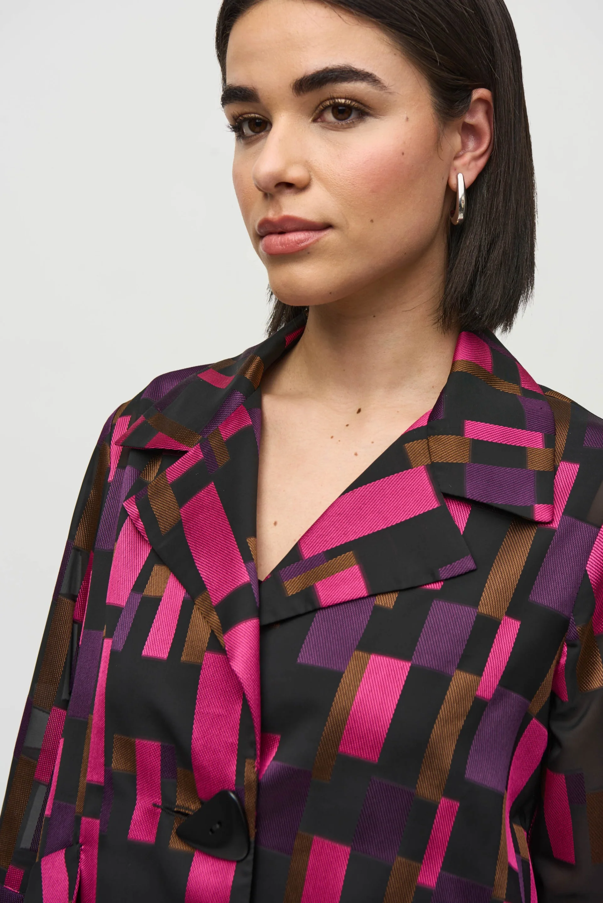Joseph Ribkoff Black/Multi Geometric Print Swing Jacket Style 244166 - Image 3