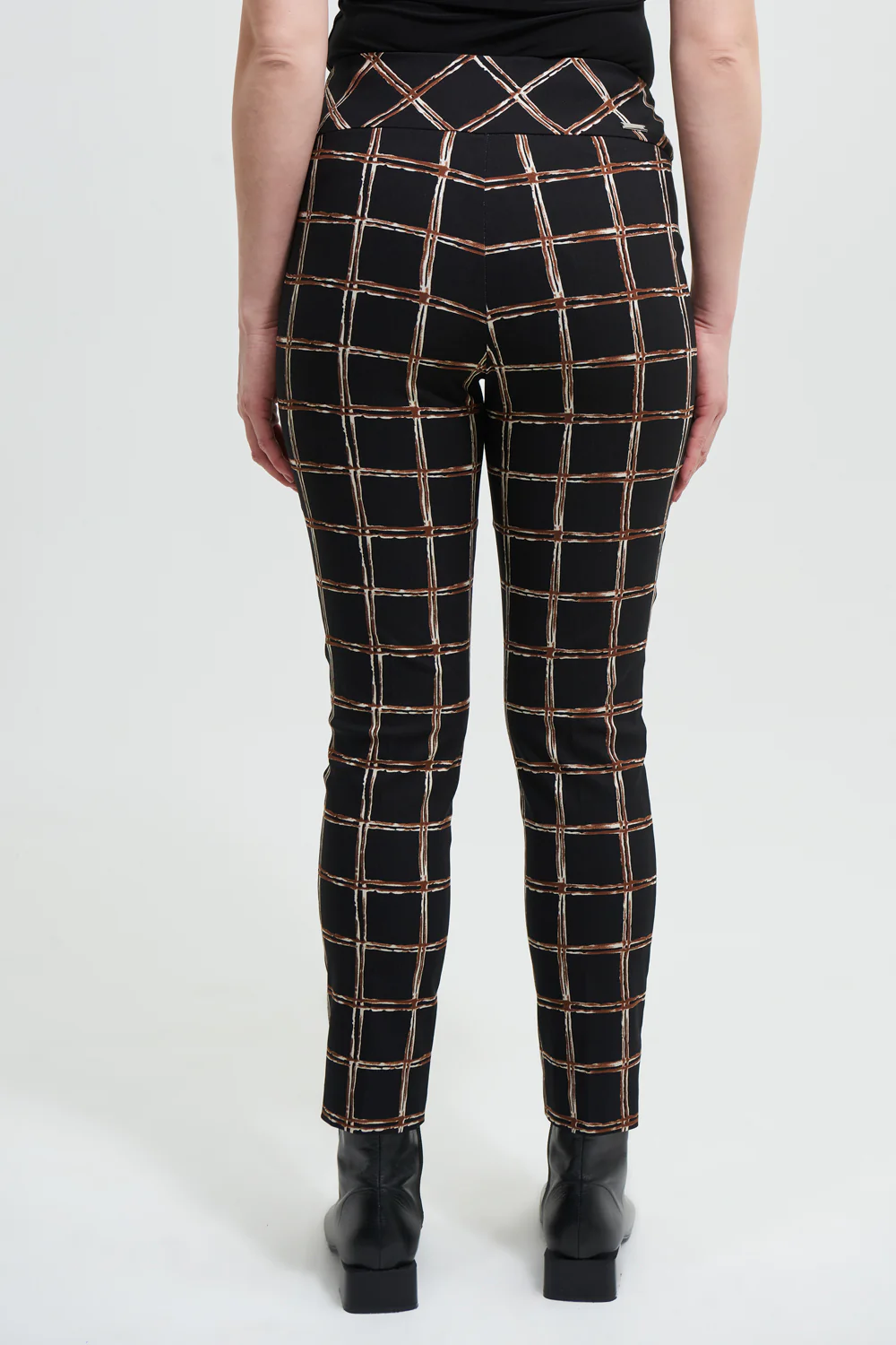 Joseph Ribkoff Black/Multi Pant Style 213643 - Image 2