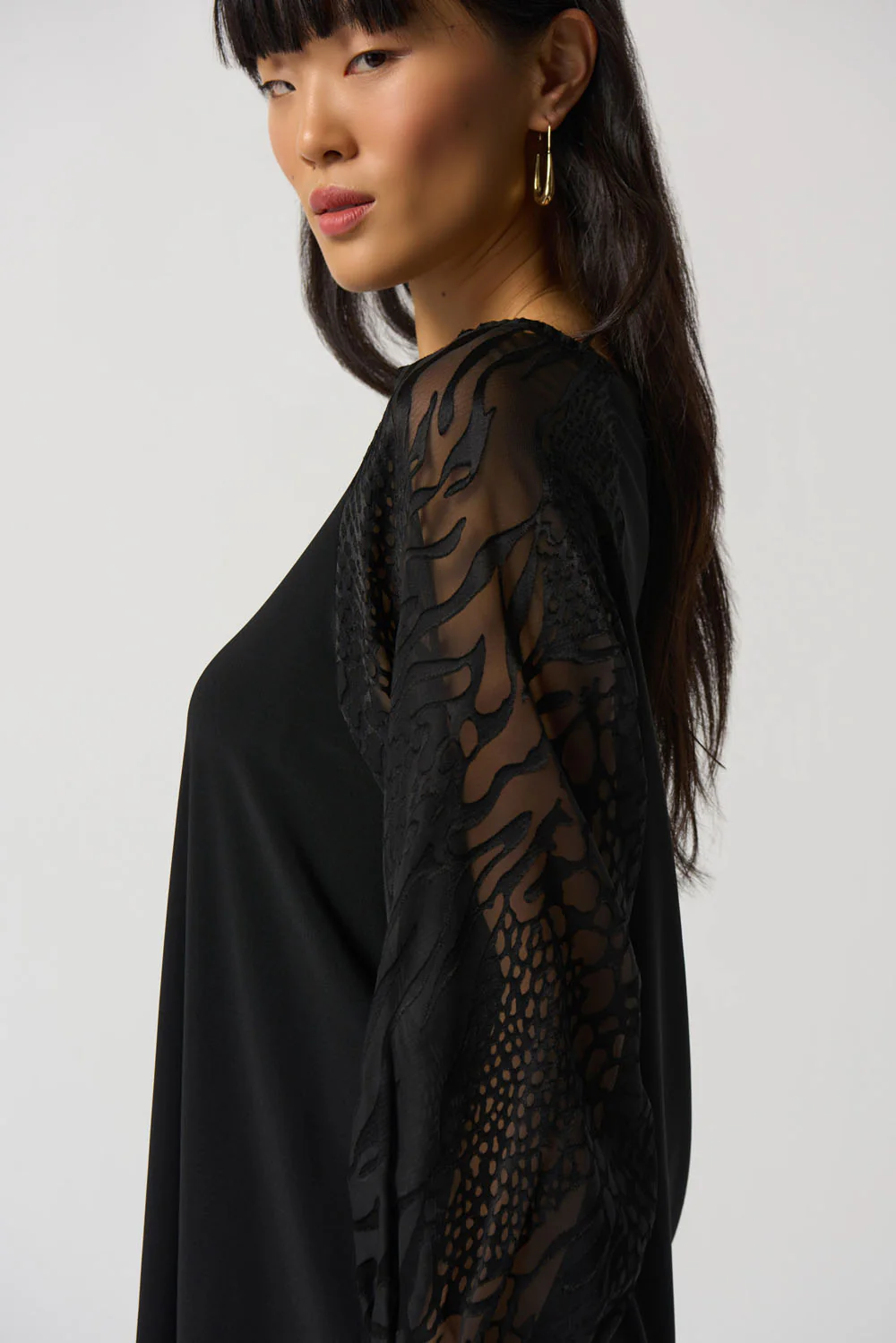 Joseph Ribkoff Black Puff Sleeve Boxy Top Style 233003 - Image 2