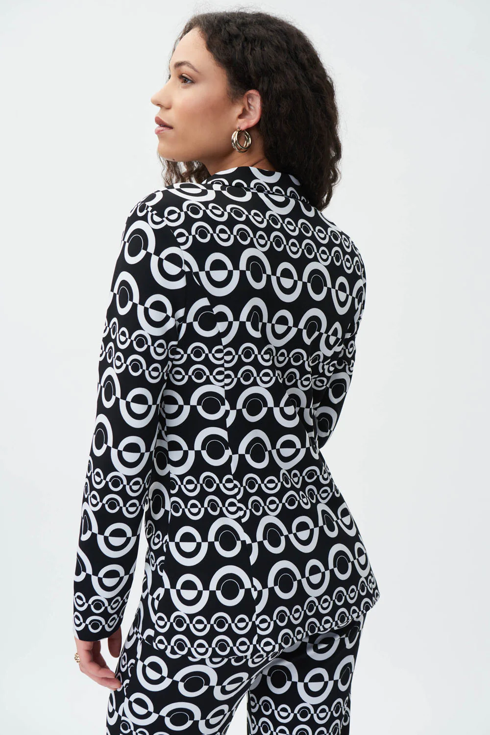 Joseph Ribkoff Black/Vanilla Geometric Print Blazer Style 231087 - Image 3