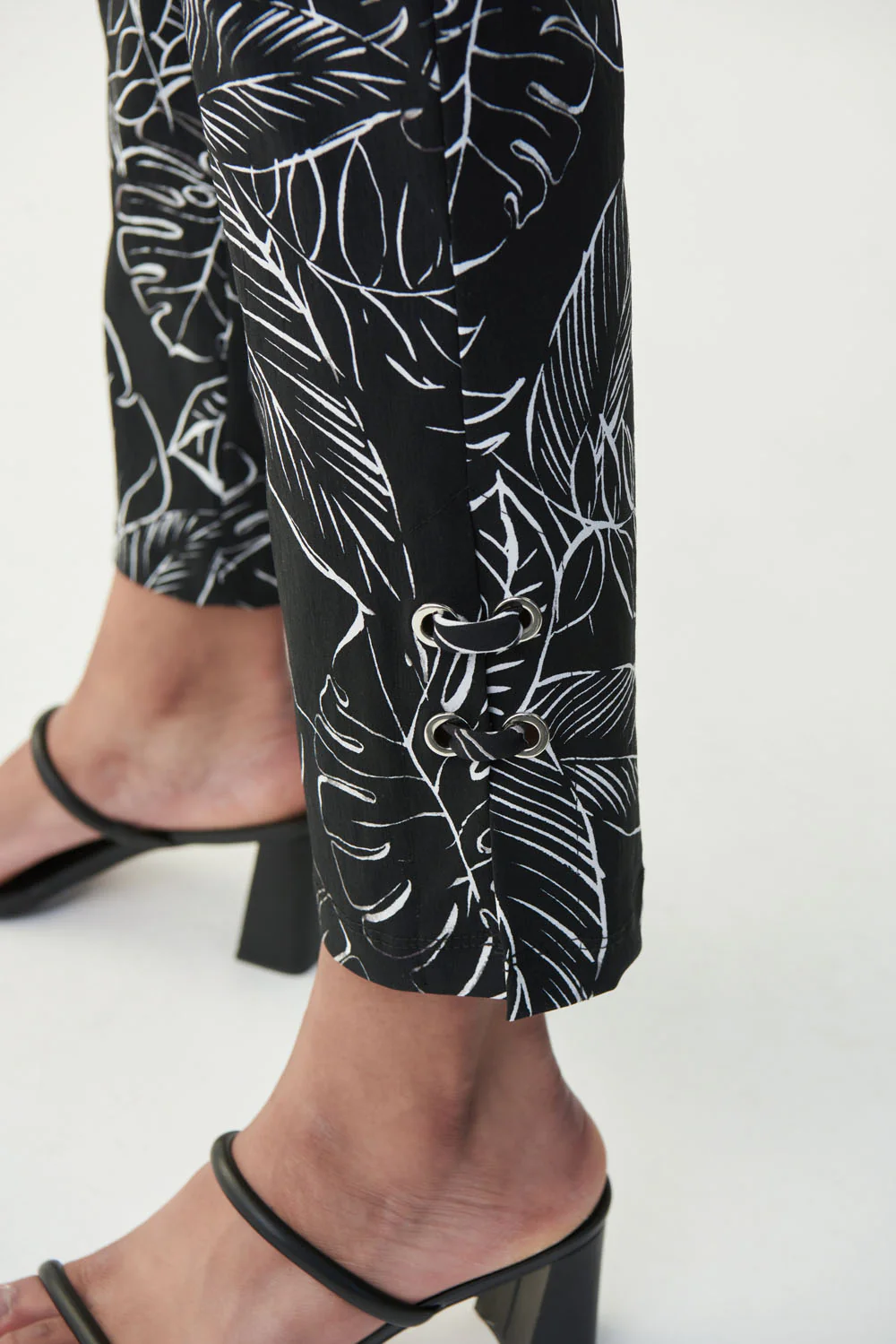 Joseph Ribkoff Black/Vanilla Pant Style 221132 - Image 3