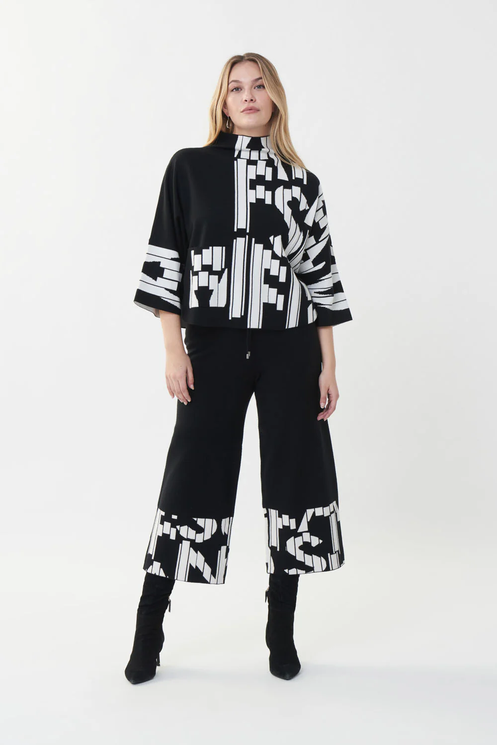 Joseph Ribkoff Black/Vanilla Top Style 223948