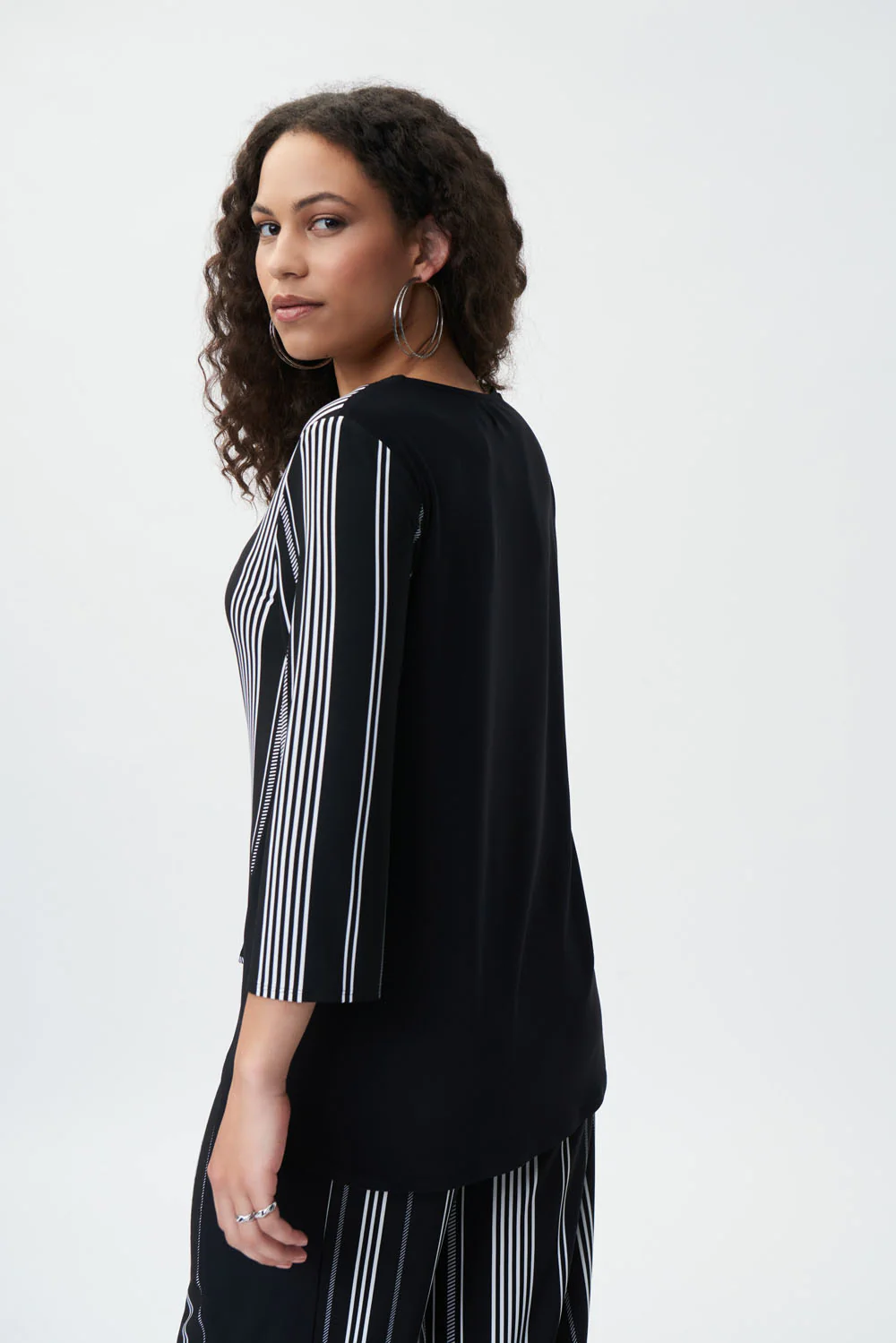 Joseph Ribkoff Black/Vanilla Top Style 231070 - Image 3