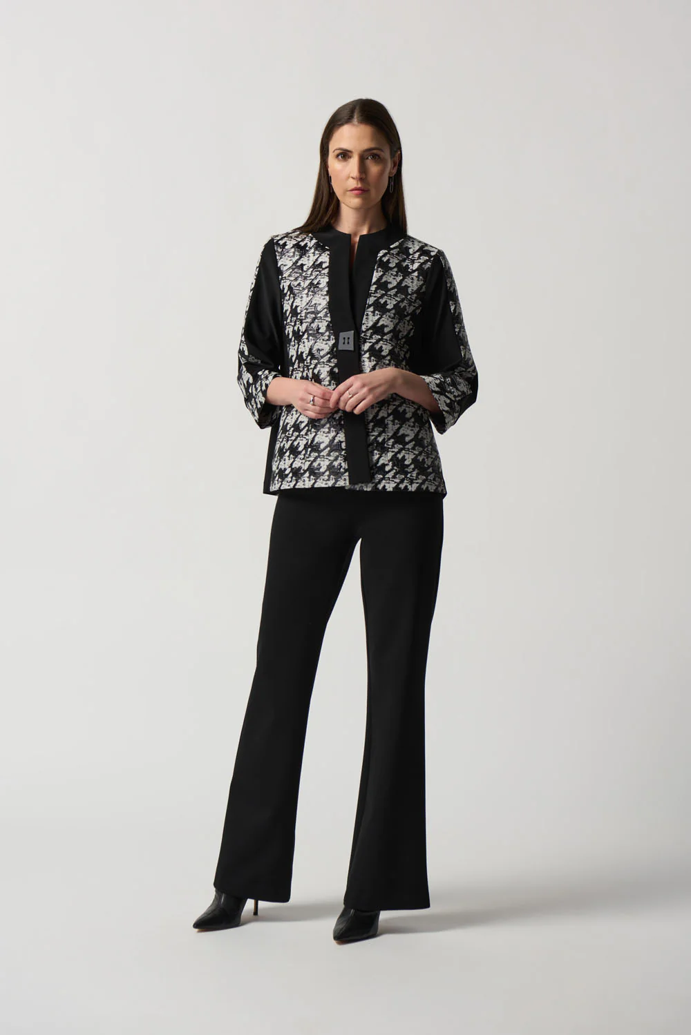 Joseph Ribkoff Black/White Colour-Block Jacket Style 233157 - Image 4
