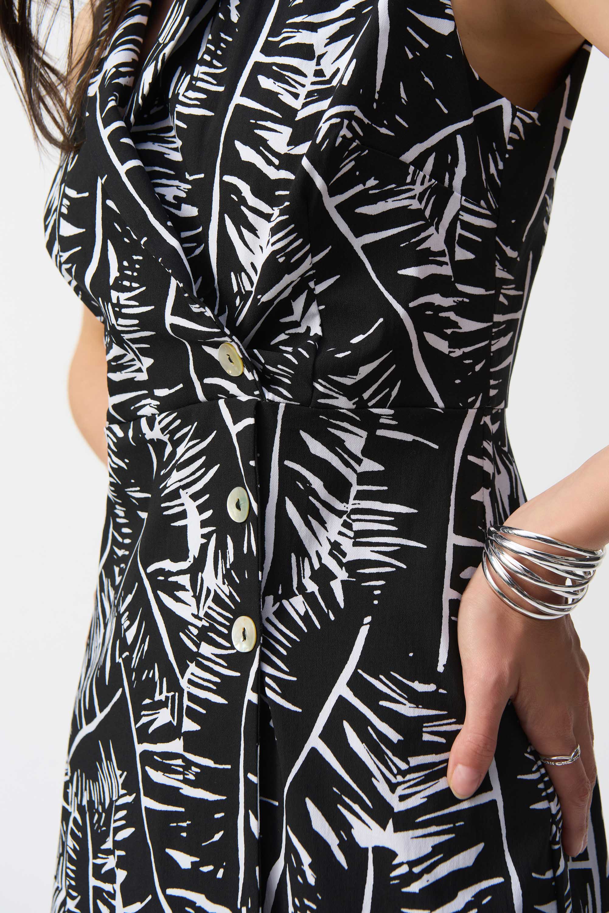 Joseph Ribkoff Black/White Tropical Print Sheath Dress Style 251206 - Image 4