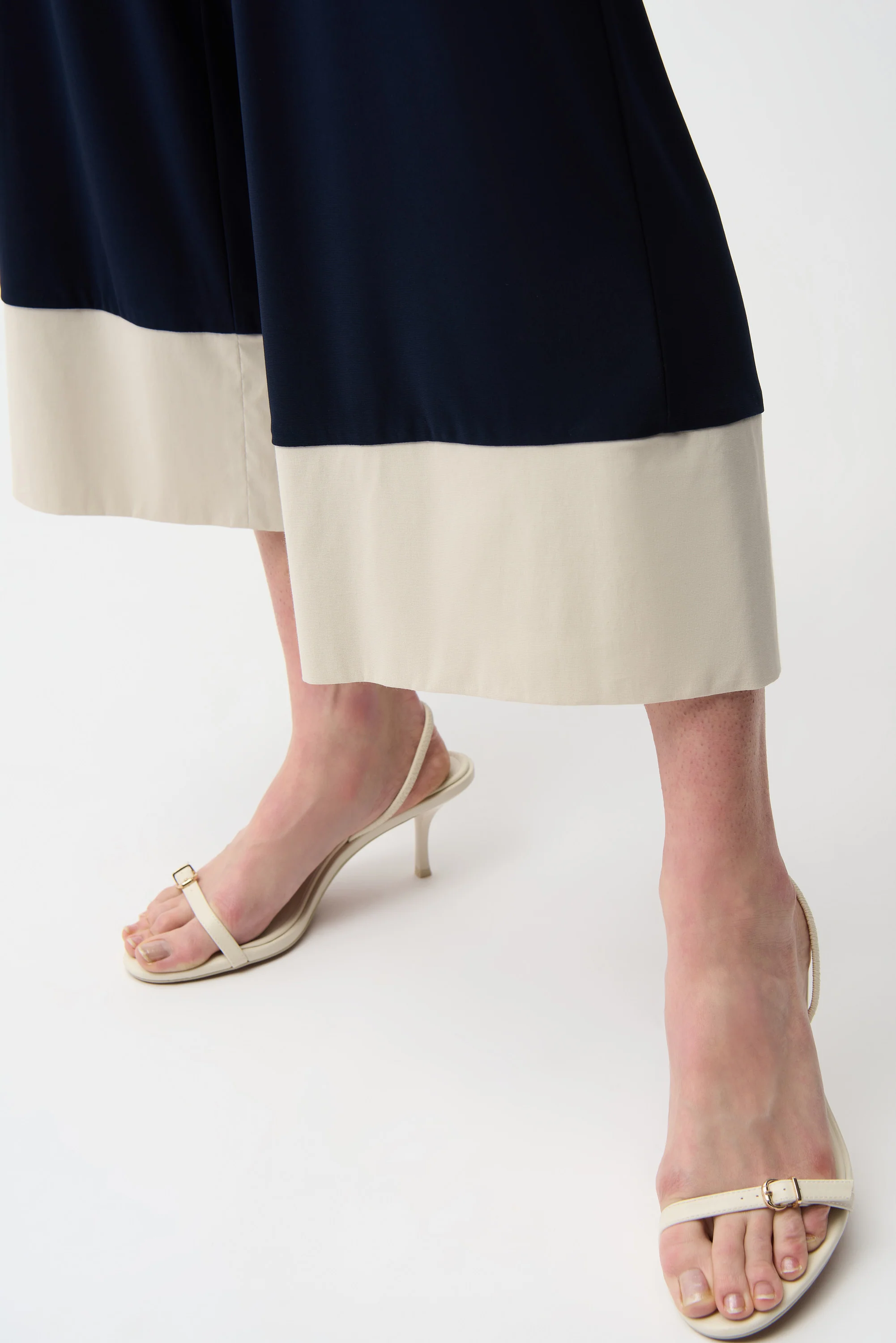 Joseph Ribkoff Color Block Pull-On Culotte Pants Style 261081 - Image 4