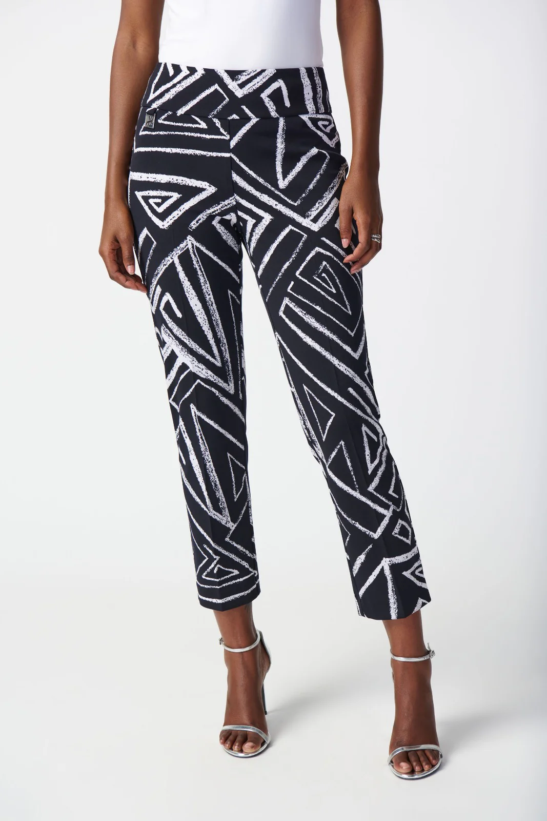 Joseph Ribkoff Cropped Pull-On Pants Style 241271 - Image 5