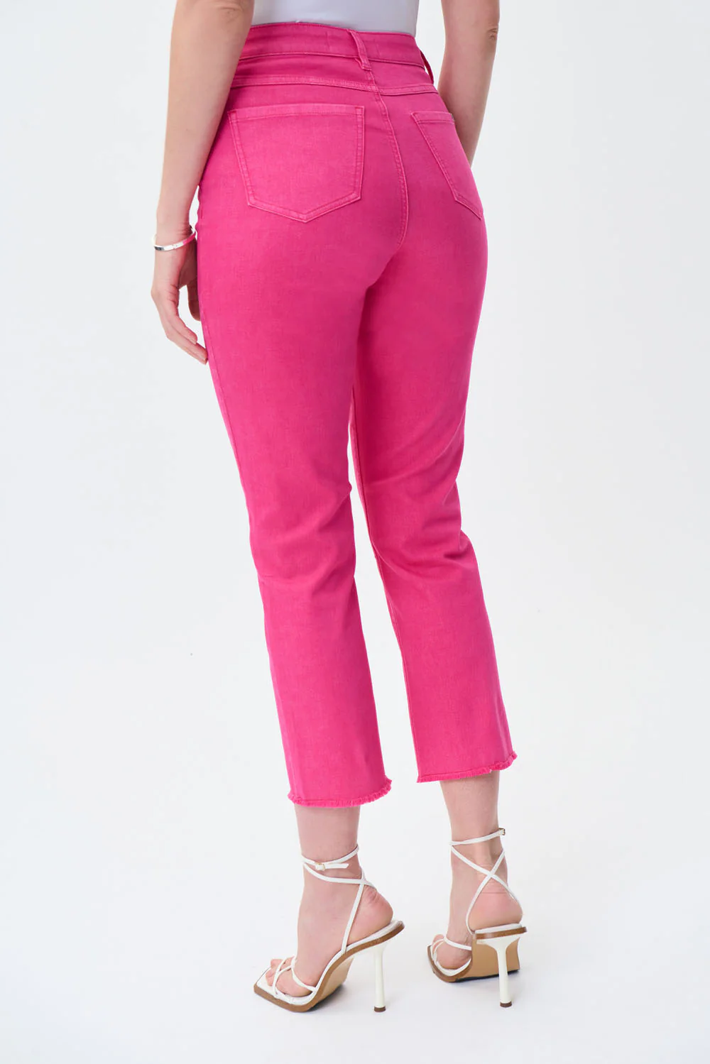 Joseph Ribkoff Dazzle Pink Frayed Hem Cropped Jeans Style 231925 - Image 2