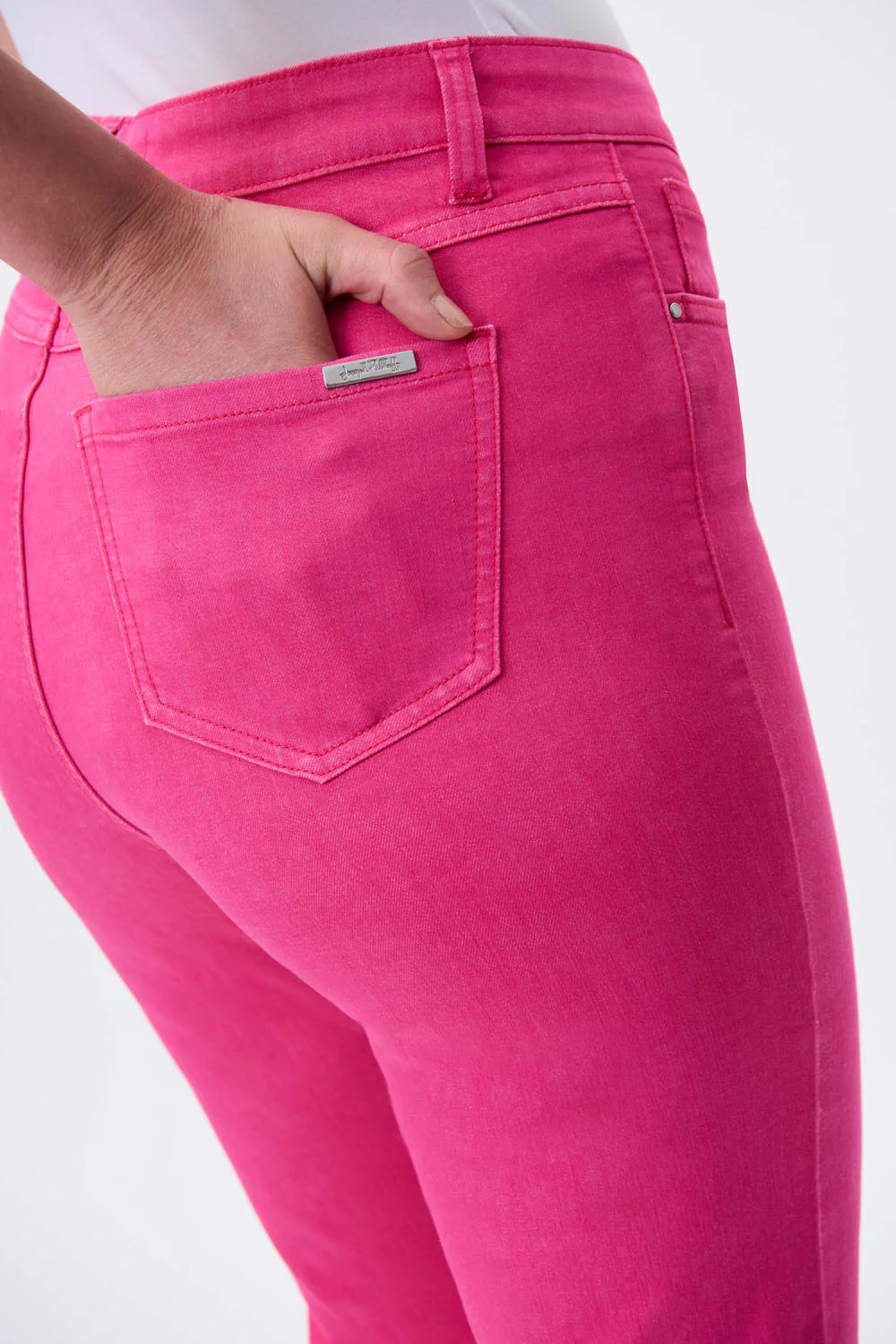 Joseph Ribkoff Dazzle Pink Frayed Hem Cropped Jeans Style 231925 - Image 3