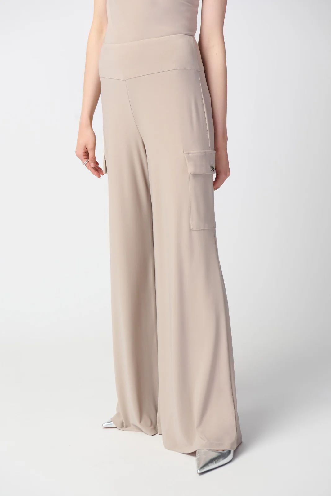 Joseph Ribkoff Dune Wide-Leg Cargo Pants Style 241011