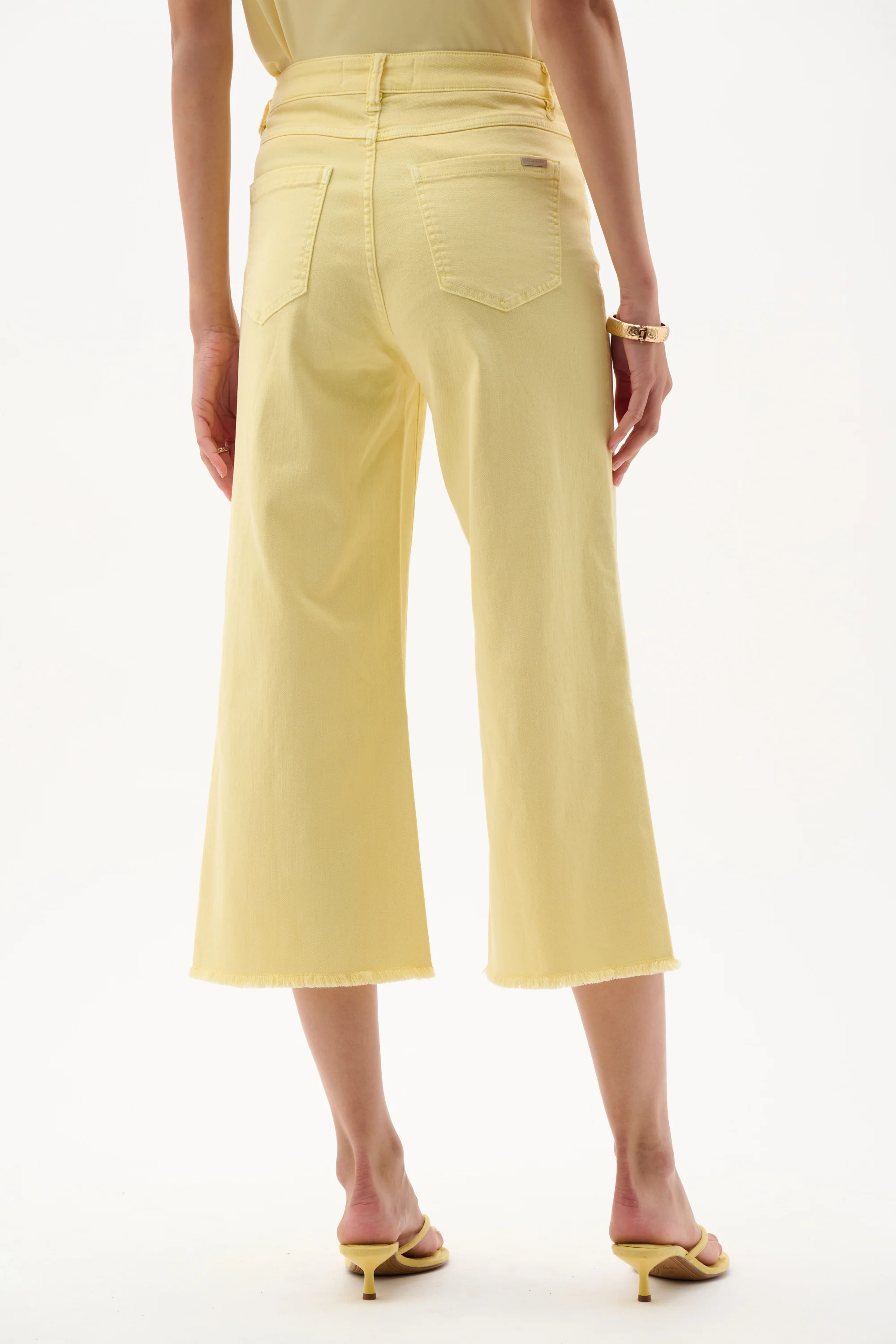 Joseph Ribkoff Featherweave Denim Wide Leg Cropped Jeans Style 262918 - Image 5