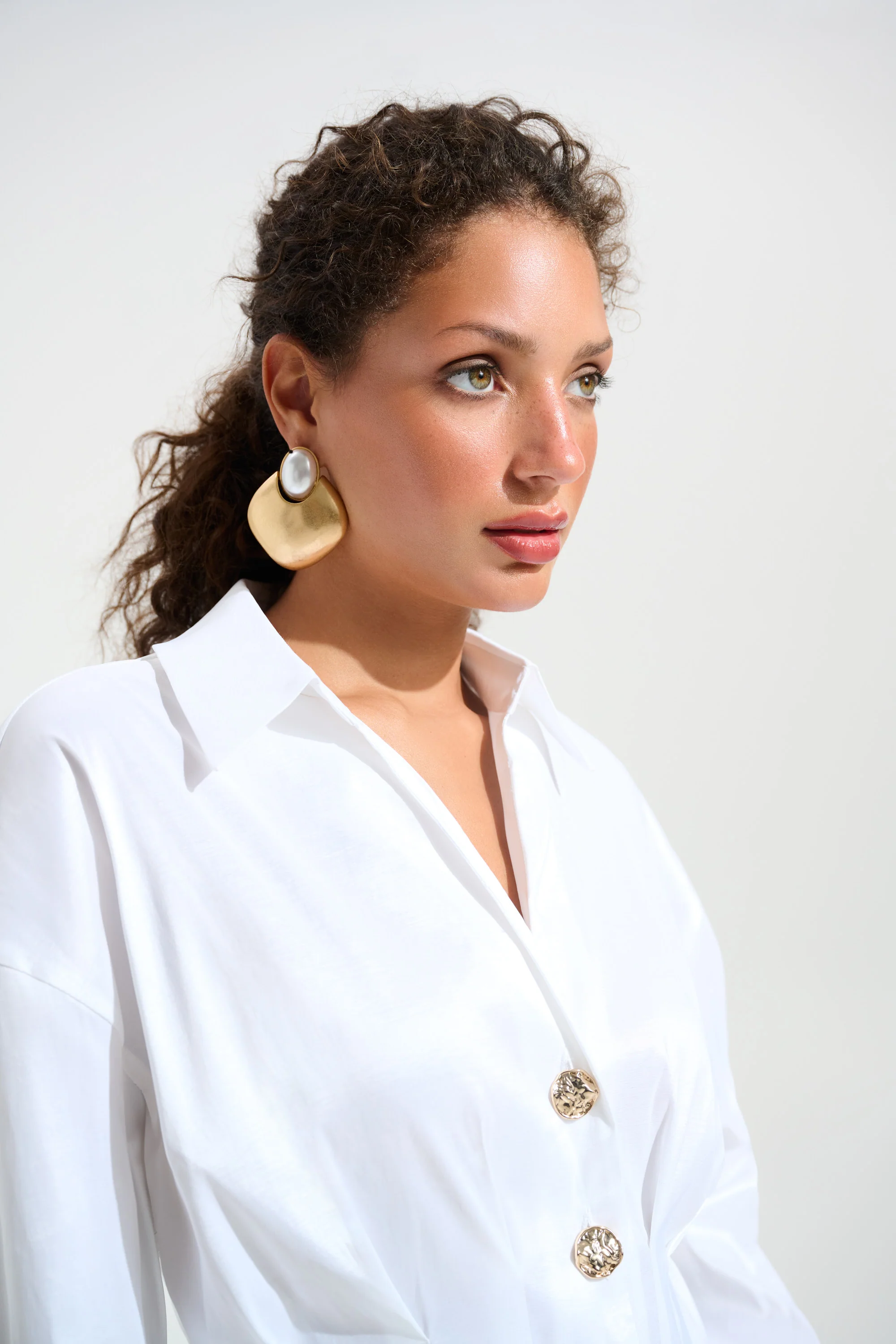 Joseph Ribkoff Fit And Flare Blouse With Chain Link Button Cuffs Style 261742 - Image 11