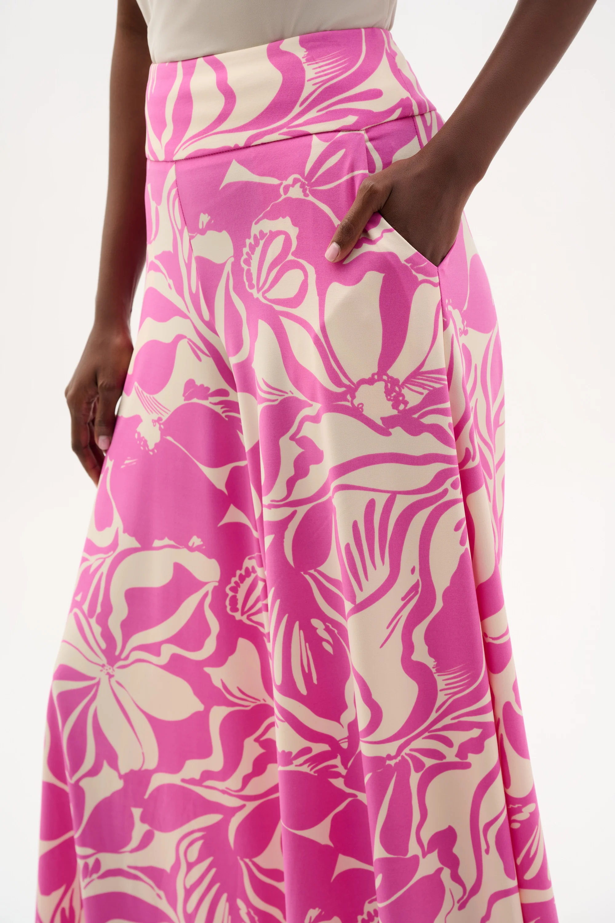 Joseph Ribkoff Floral Print Culotte Pants Style 262125 - Image 4