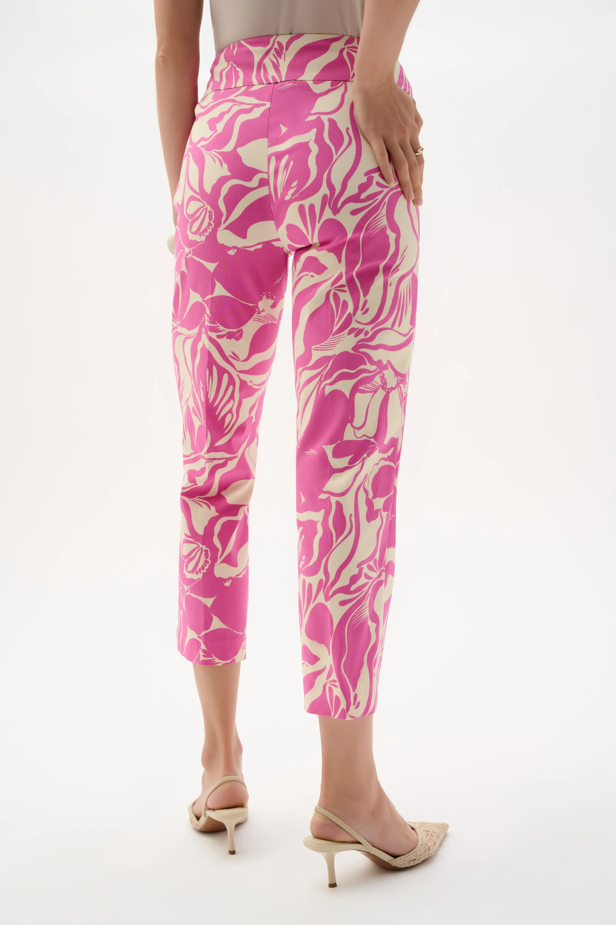 Joseph Ribkoff Floral Print Pull-On Cropped Pants Style 262205 - Image 5