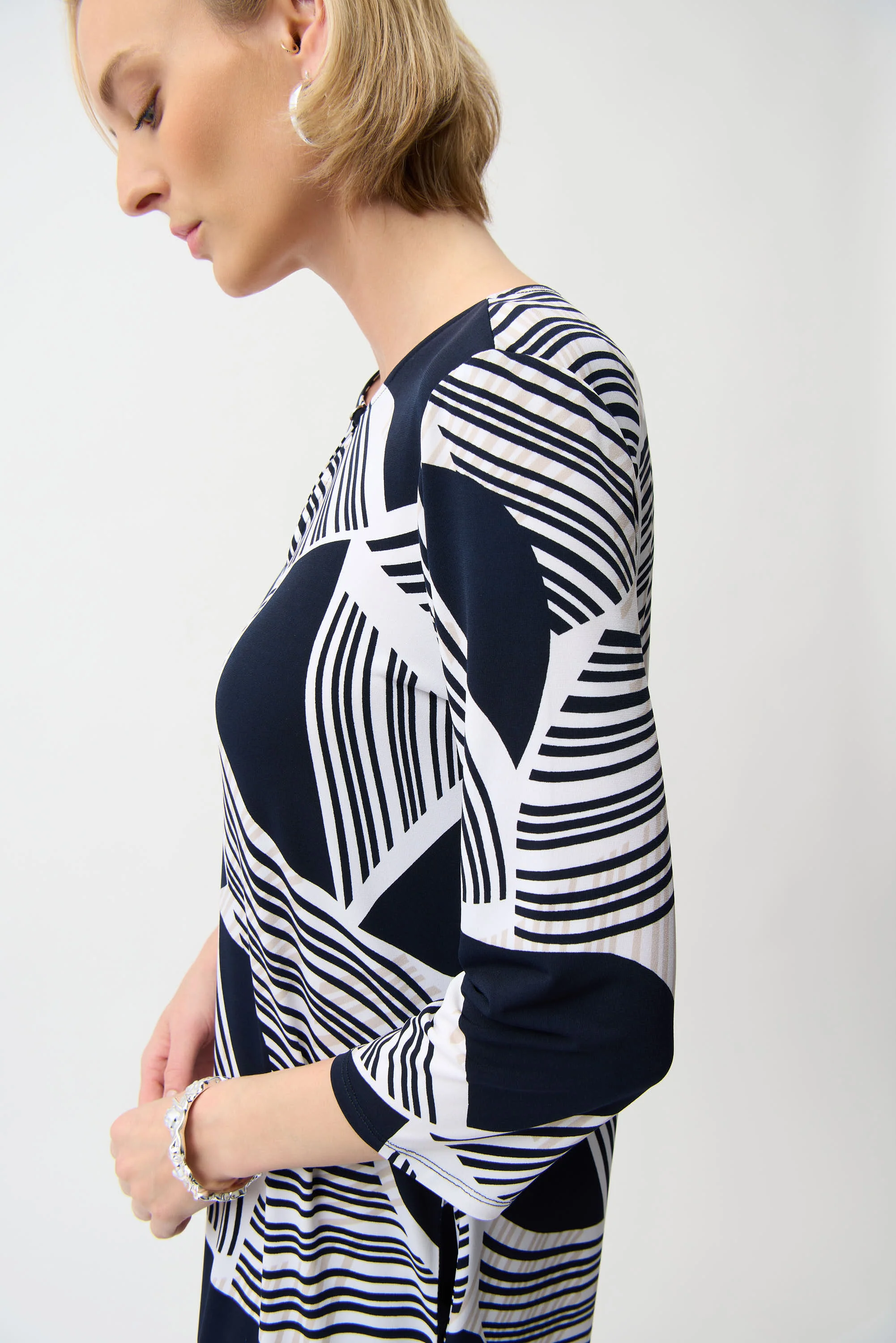 Joseph Ribkoff Geometric Print Straight Dress With Keyhole Neckline Style 261046 - Image 4