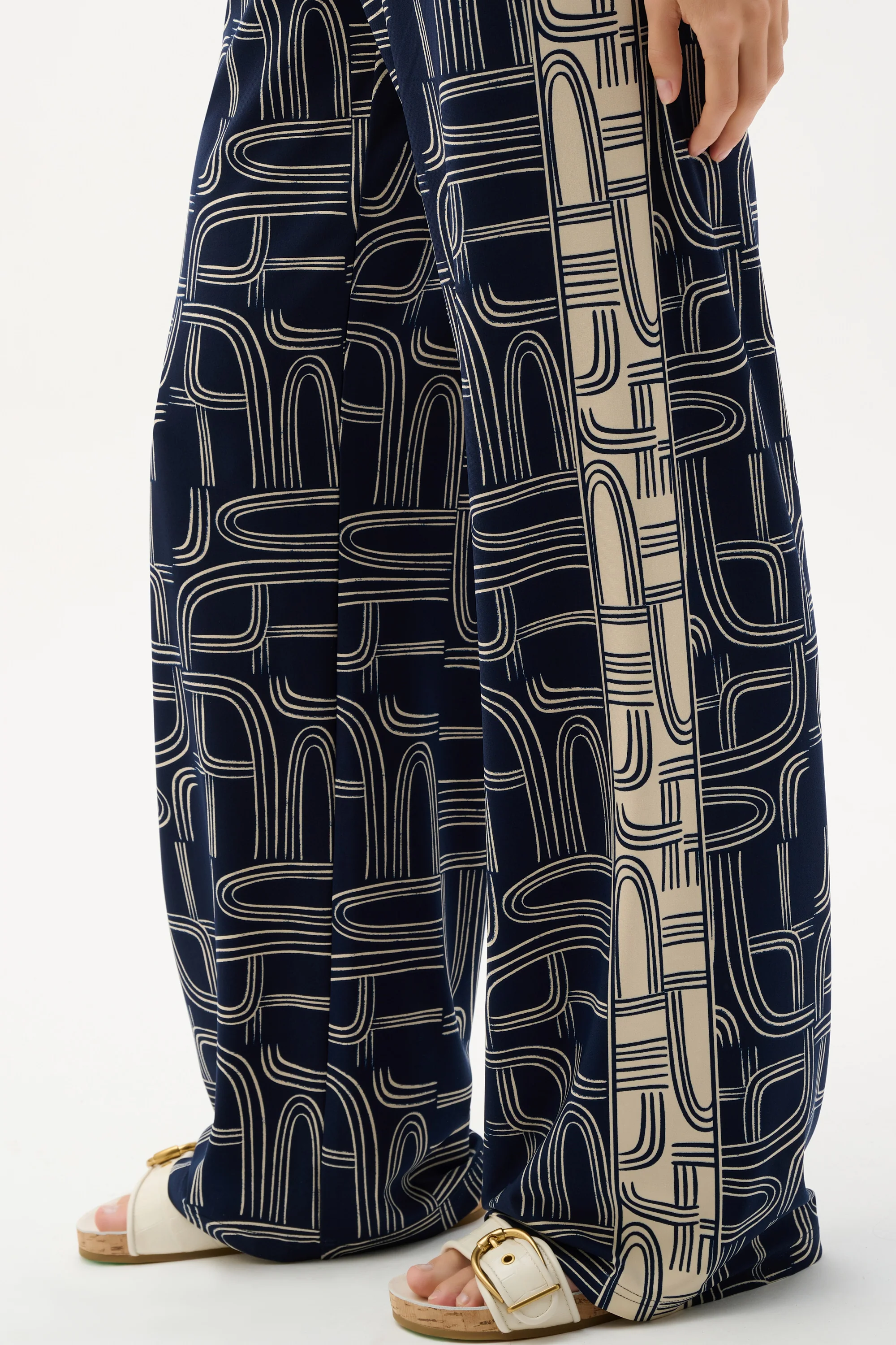 Joseph Ribkoff Geometric Print Wide Leg Pull-On Pants Style 262106 - Image 6