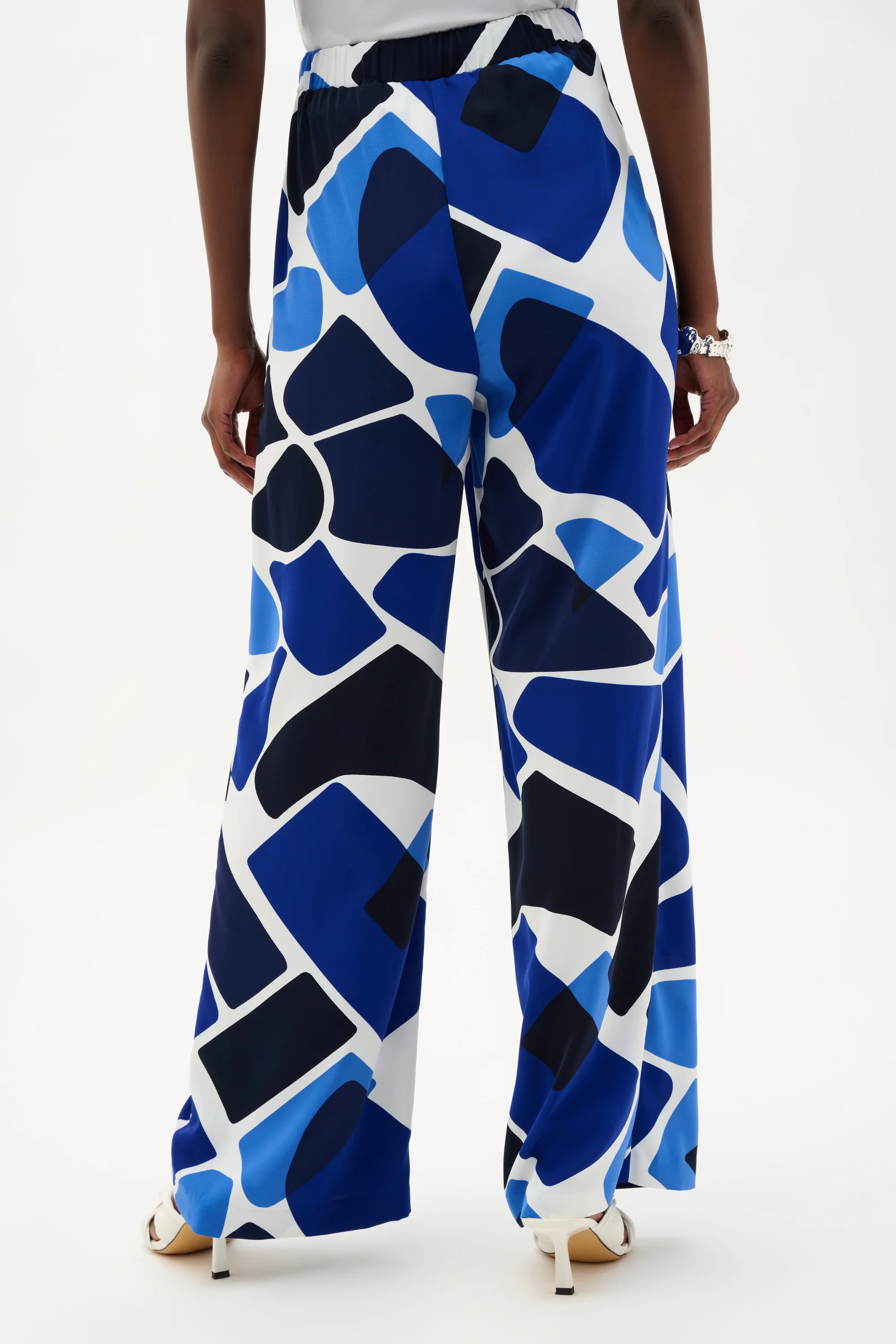 Joseph Ribkoff Geometric Print Wide Leg Pull-On Pants Style 262155 - Image 4