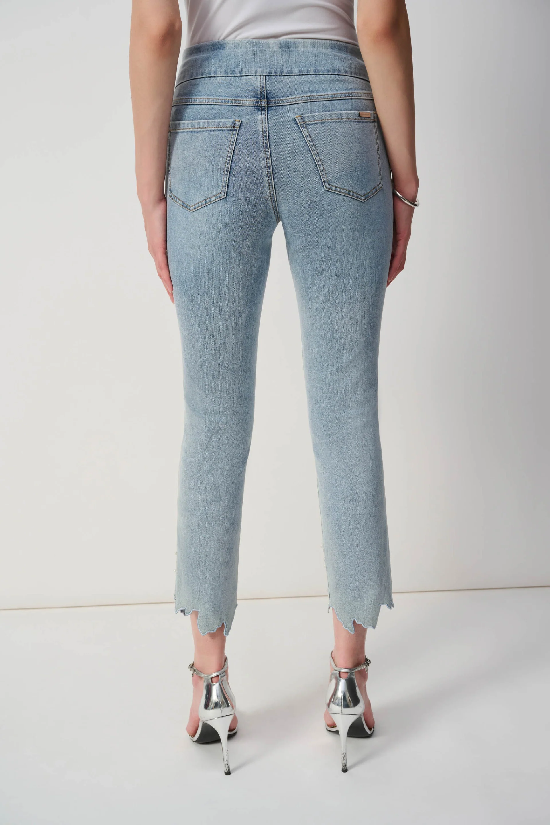 Joseph Ribkoff Light Blue Denim Slim Fit Pull-On Jeans Style 251959 - Image 4