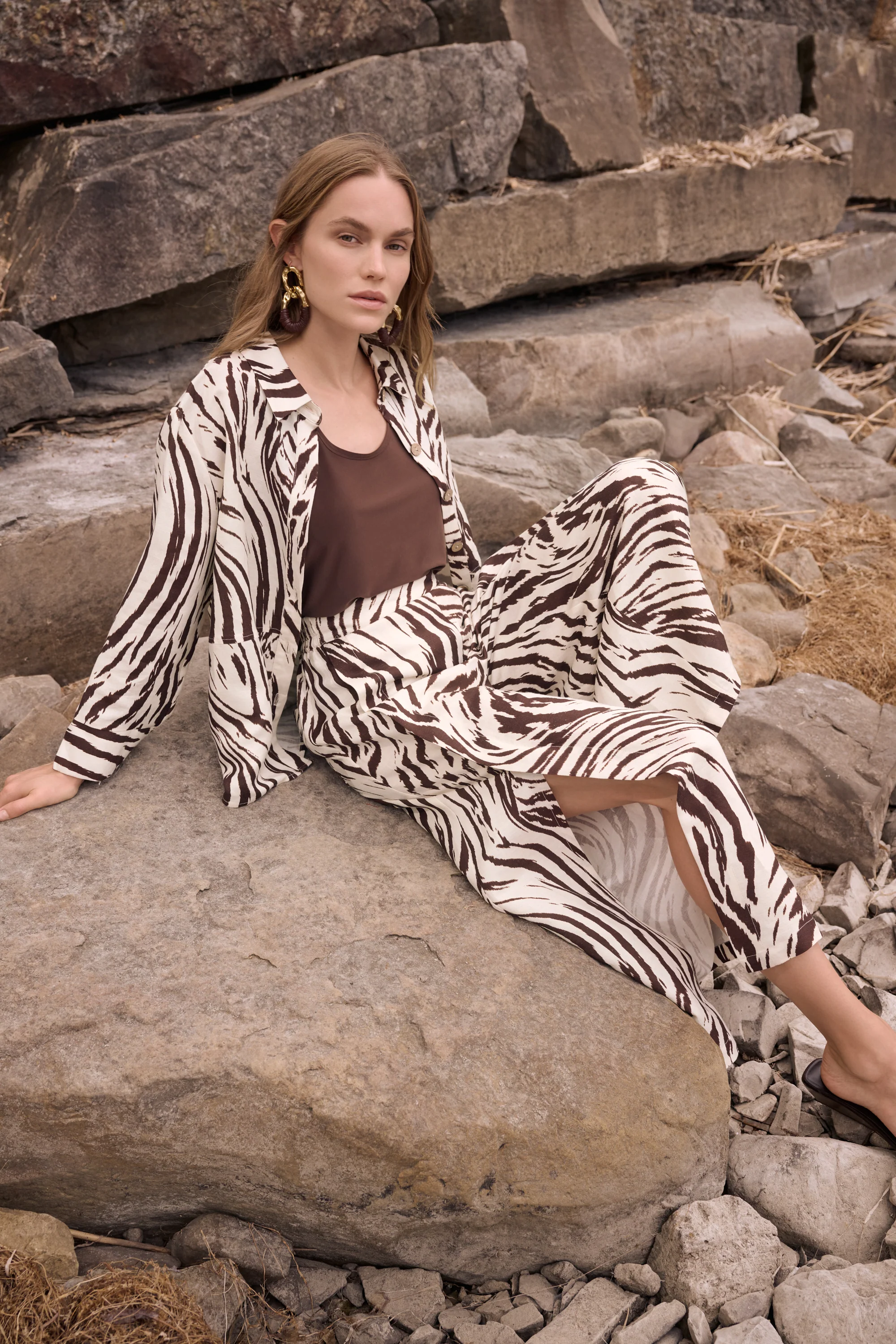Joseph Ribkoff Linen Blend Animal Print A-Line Blouse Style 262943 - Image 3