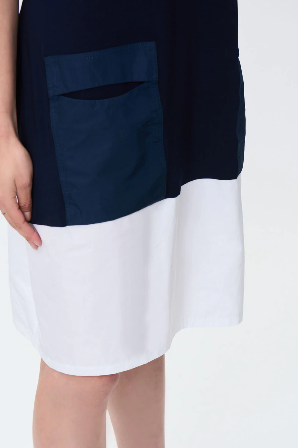 Joseph Ribkoff Midnight Blue/Vanilla Colour-Blocked Dress Style 222154 - Image 3