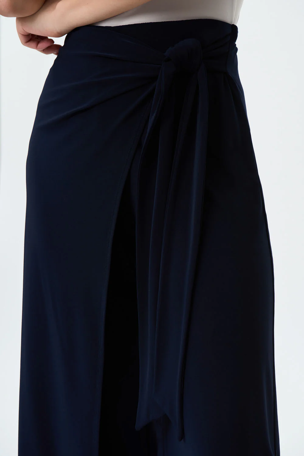 Joseph Ribkoff Midnight Blue Wide Leg High-Wasted Pants Style 231140 - Image 2