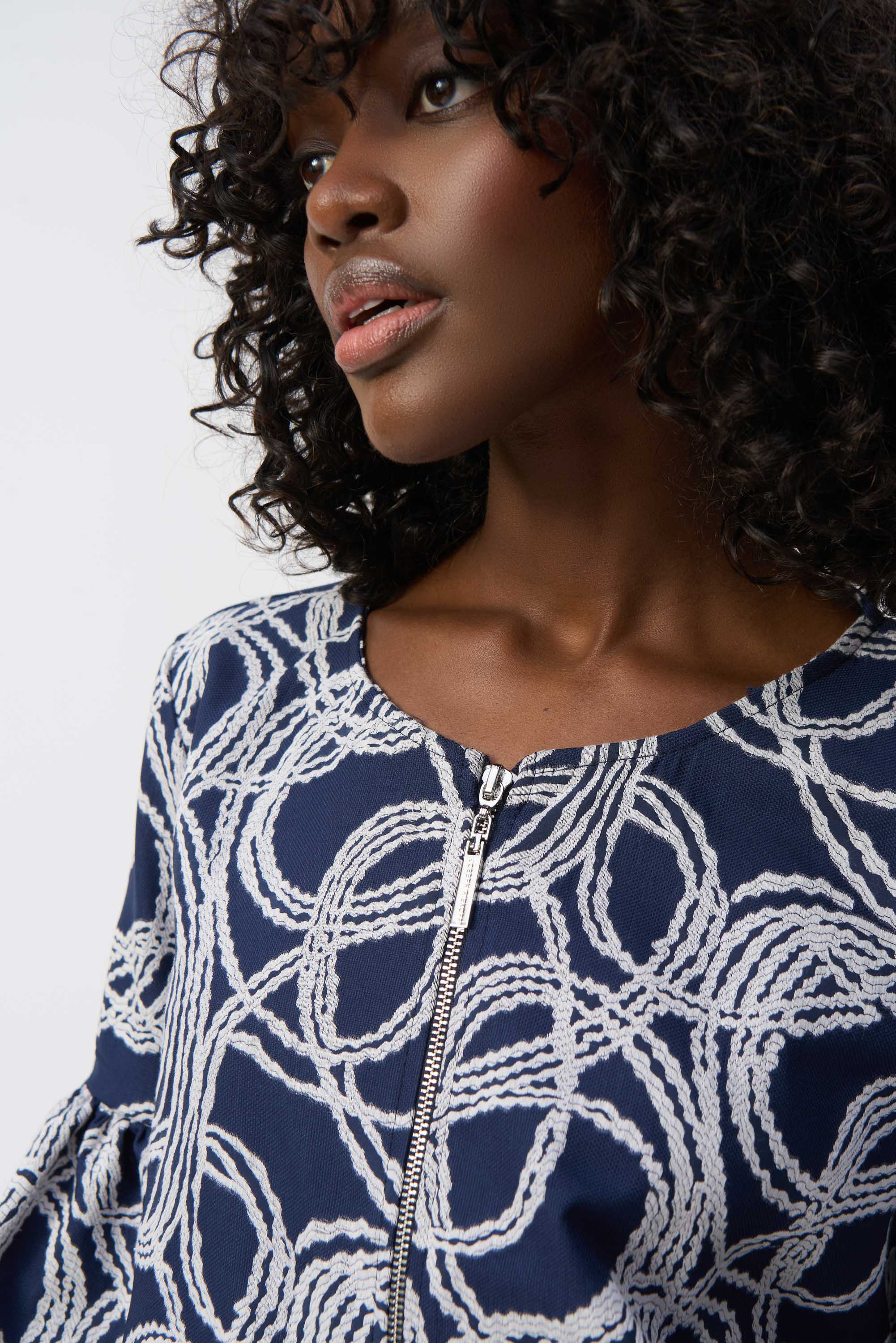 Joseph Ribkoff Navy/Off-White Abstract Jacquard Trapeze Jacket Style 251006 - Image 3