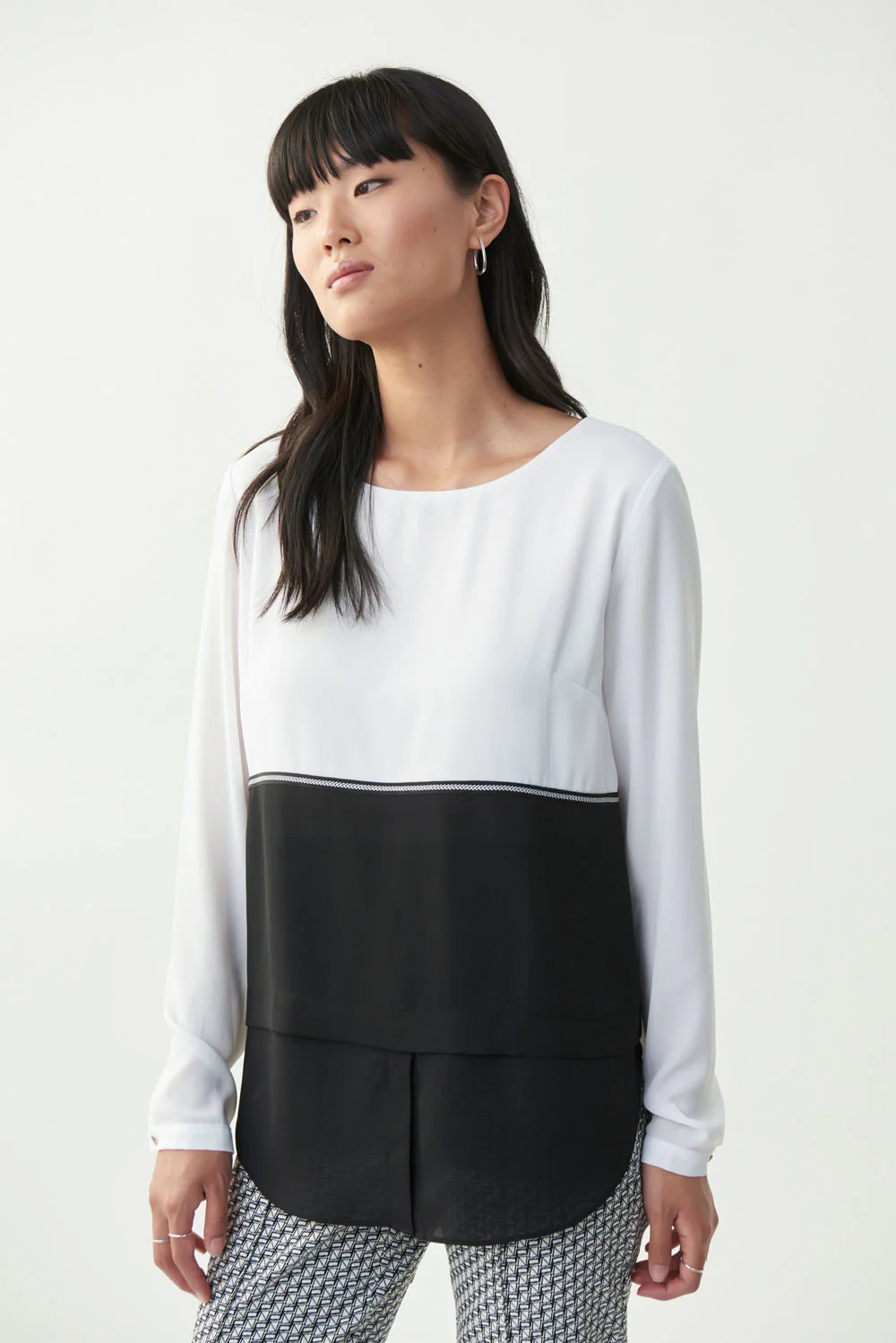 Joseph Ribkoff Off White/Black Top Style 221110