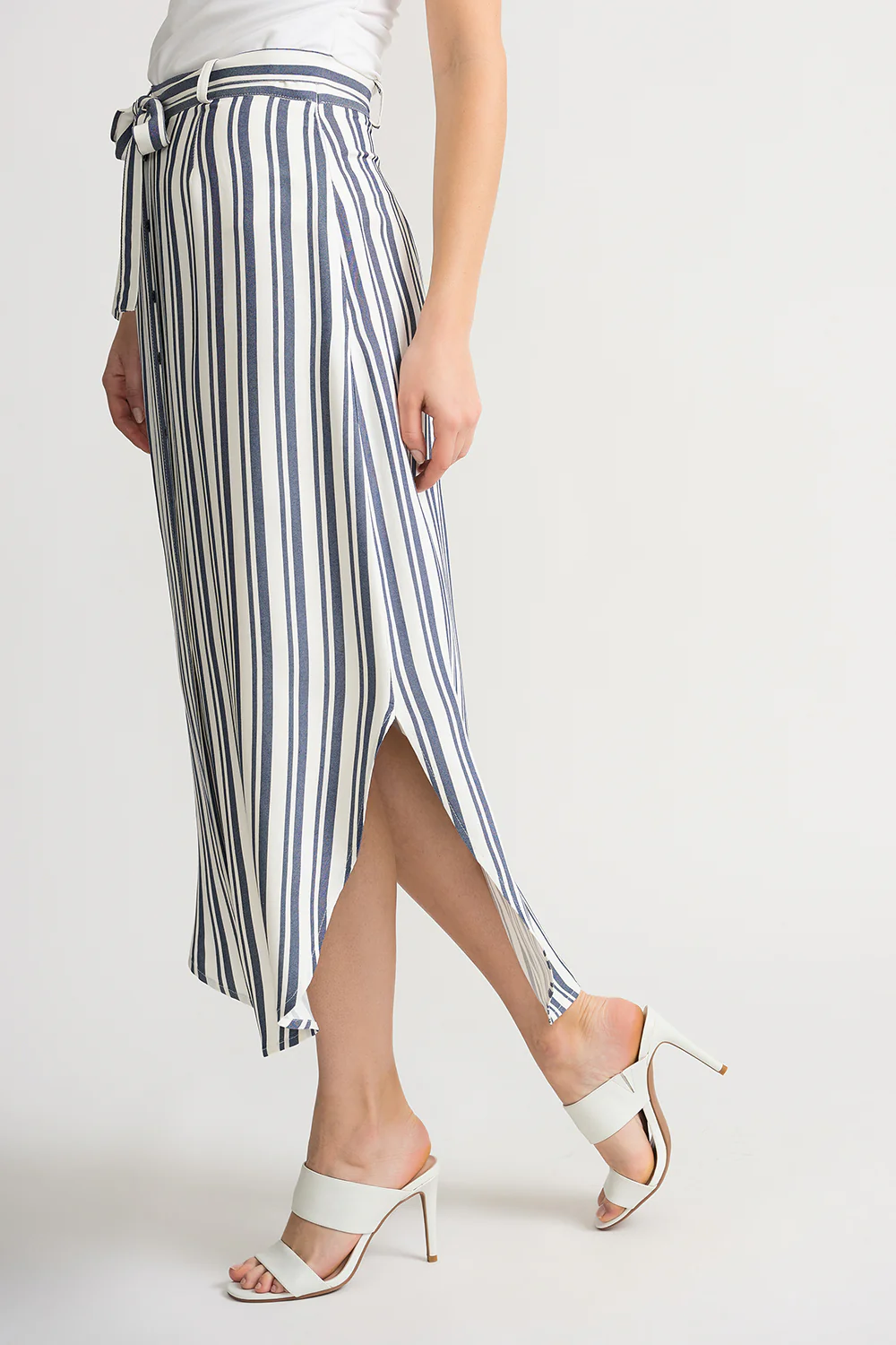 Joseph Ribkoff Off/White Blue Skirt Style 202396 - Image 3