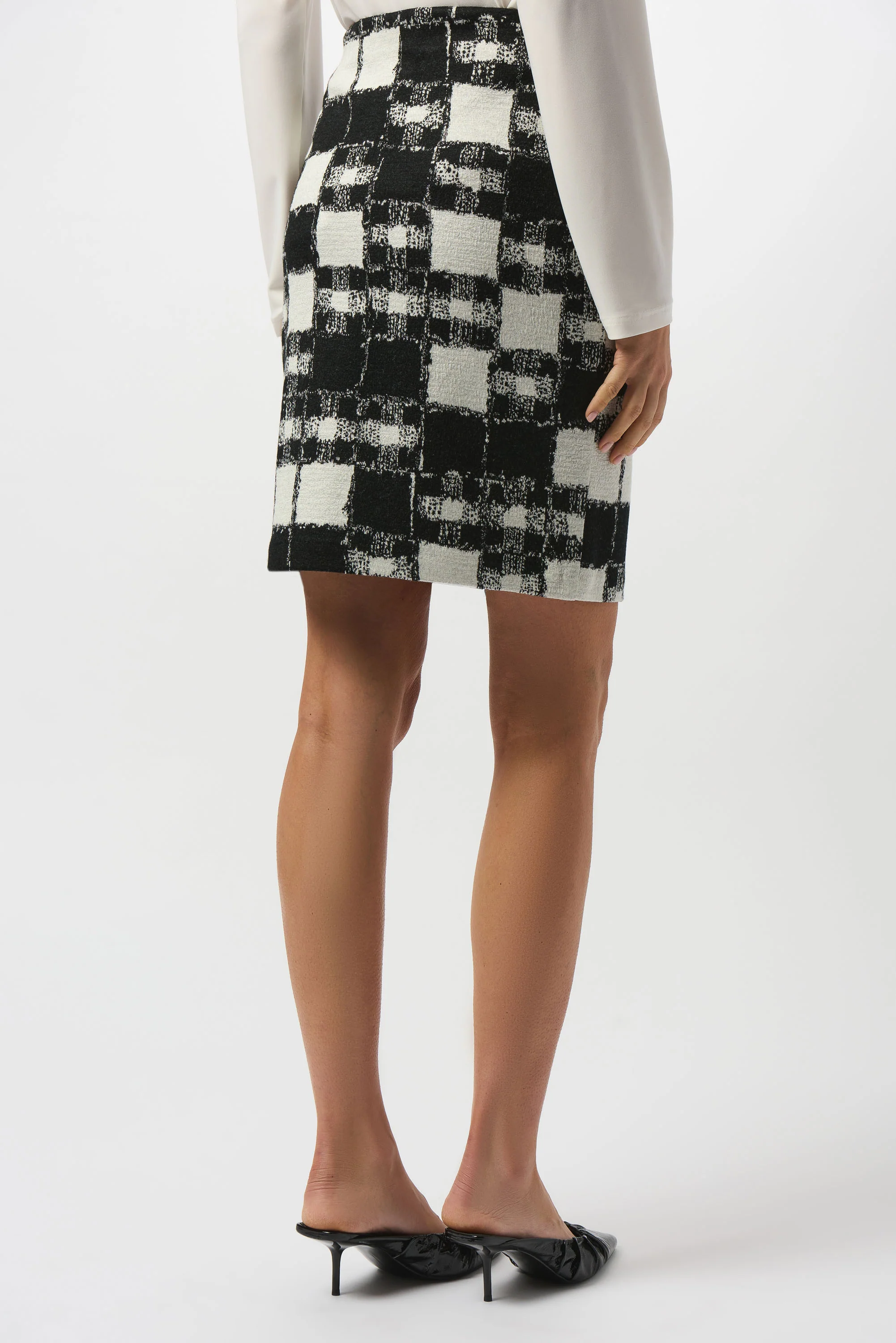 Joseph Ribkoff Plaid Print Pull-On Skirt Style 253146 - Image 5