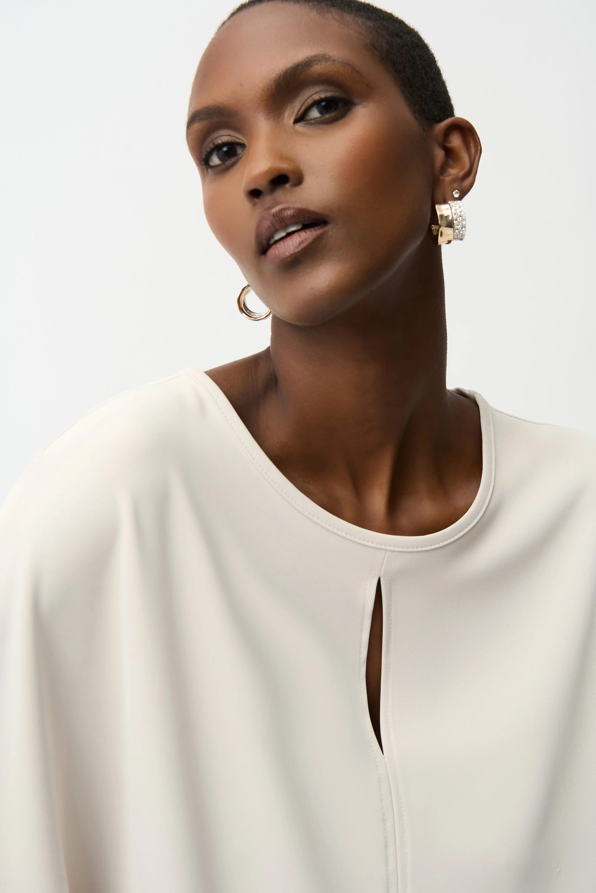 Joseph Ribkoff Poncho Top With Front Keyhole Style 261117 - Image 4