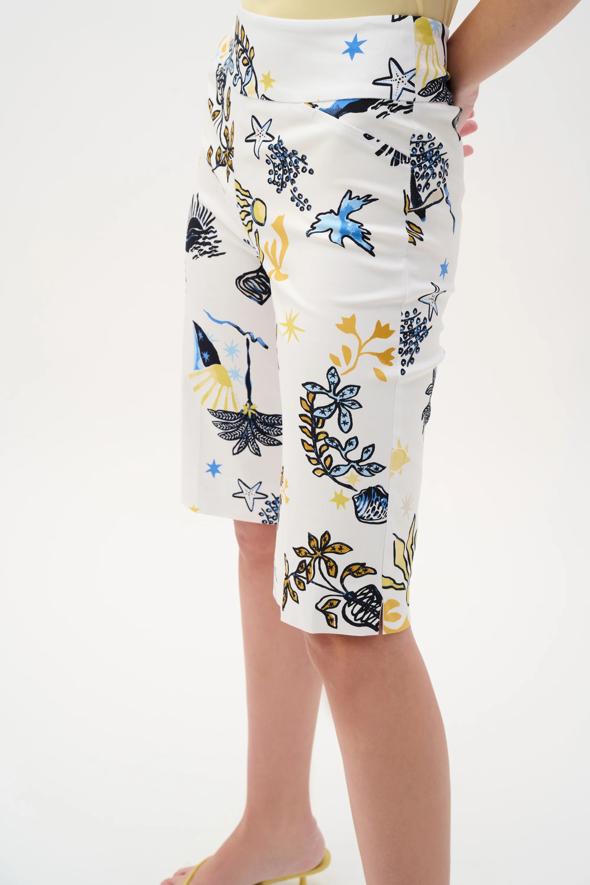 Joseph Ribkoff Printed Bermuda Shorts Style 262228 - Image 4